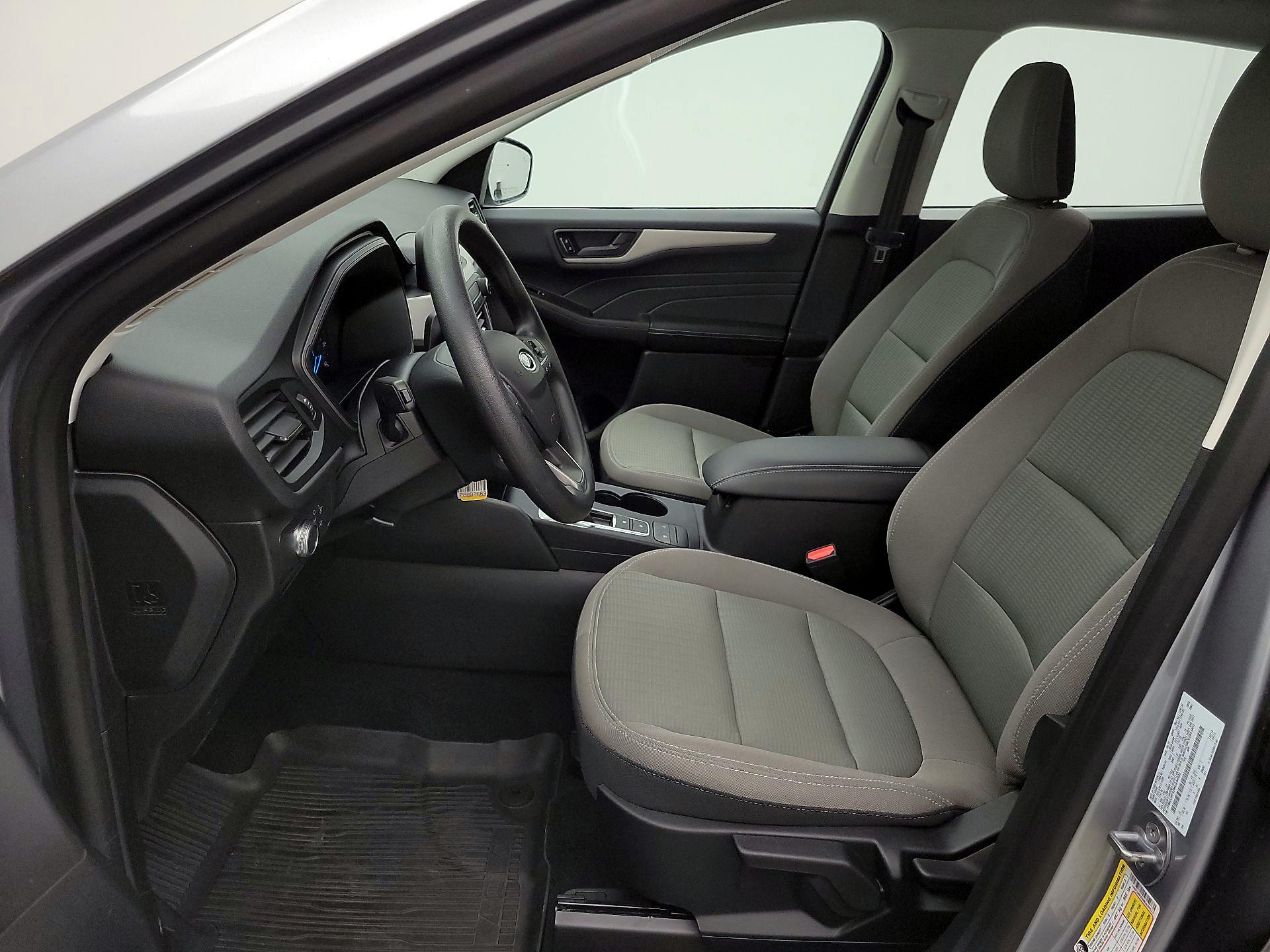 Thumbnail: 2021 Ford Escape - 11