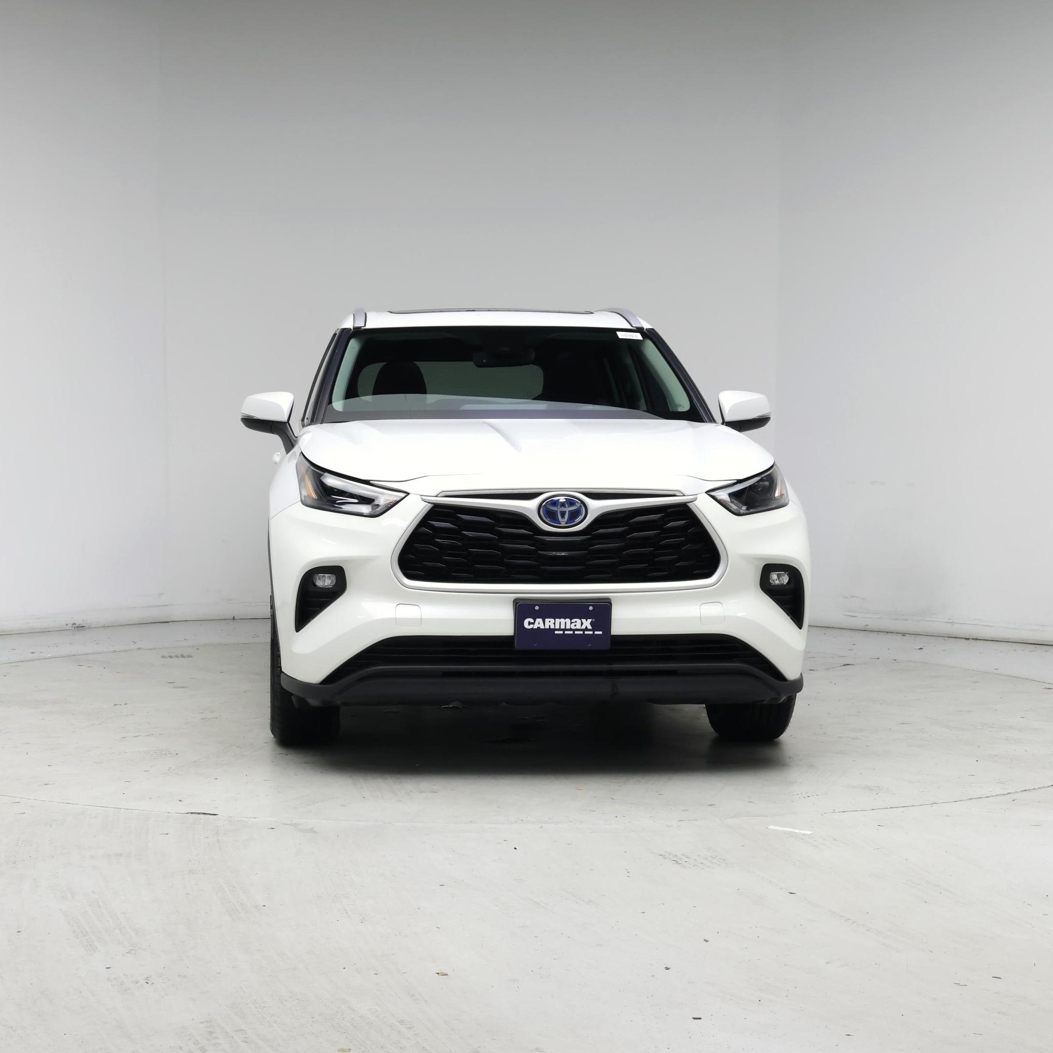 Thumbnail: 2023 Toyota Highlander - 5