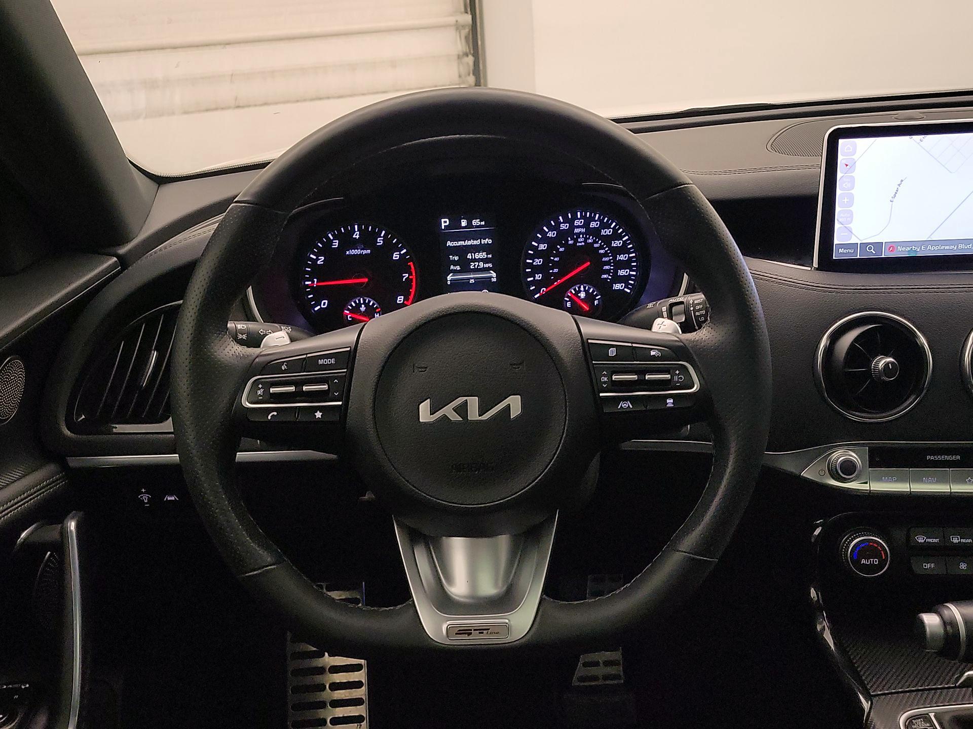 Thumbnail: 2023 Kia Stinger - 10