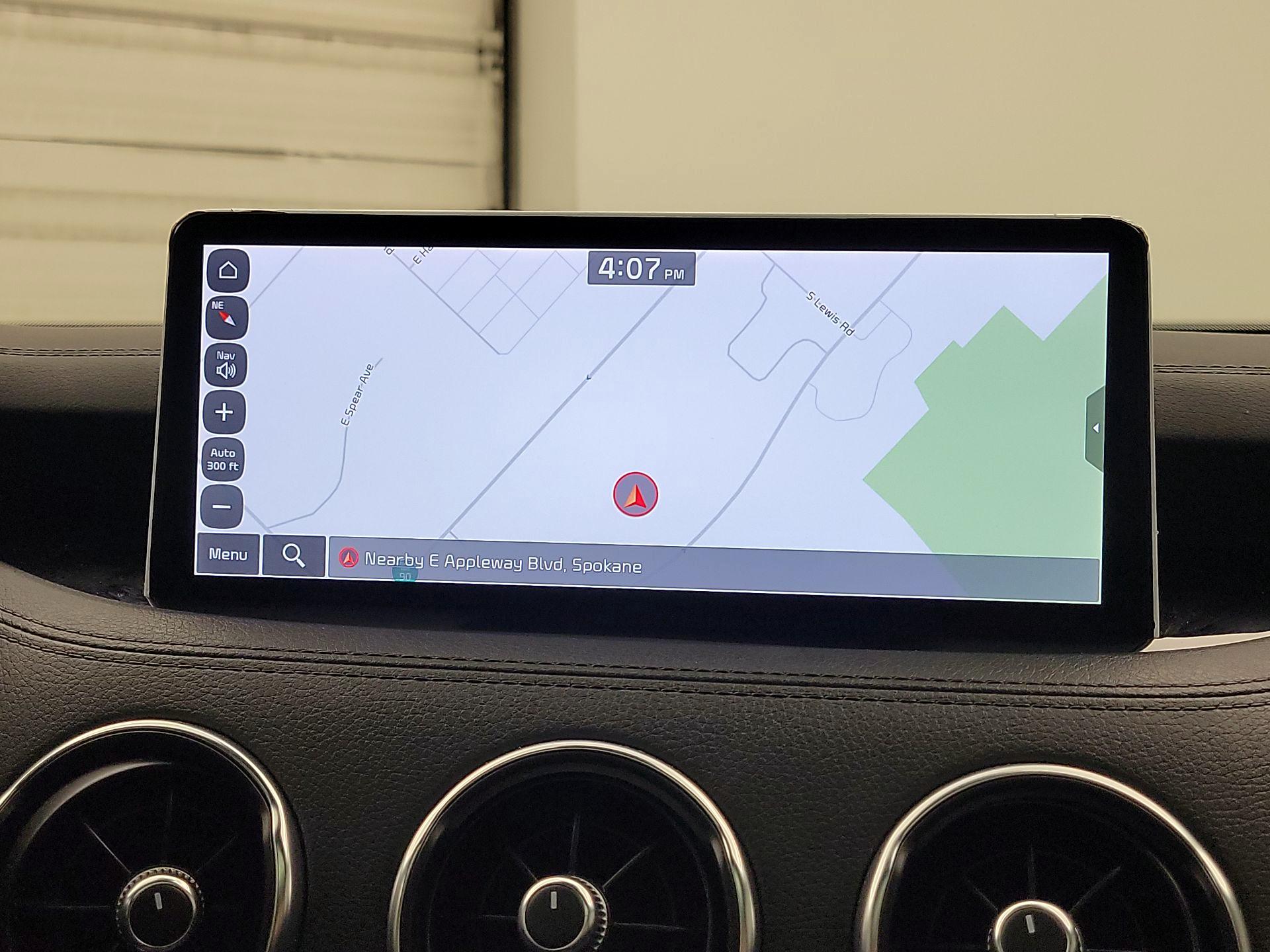 Thumbnail: 2023 Kia Stinger - 14