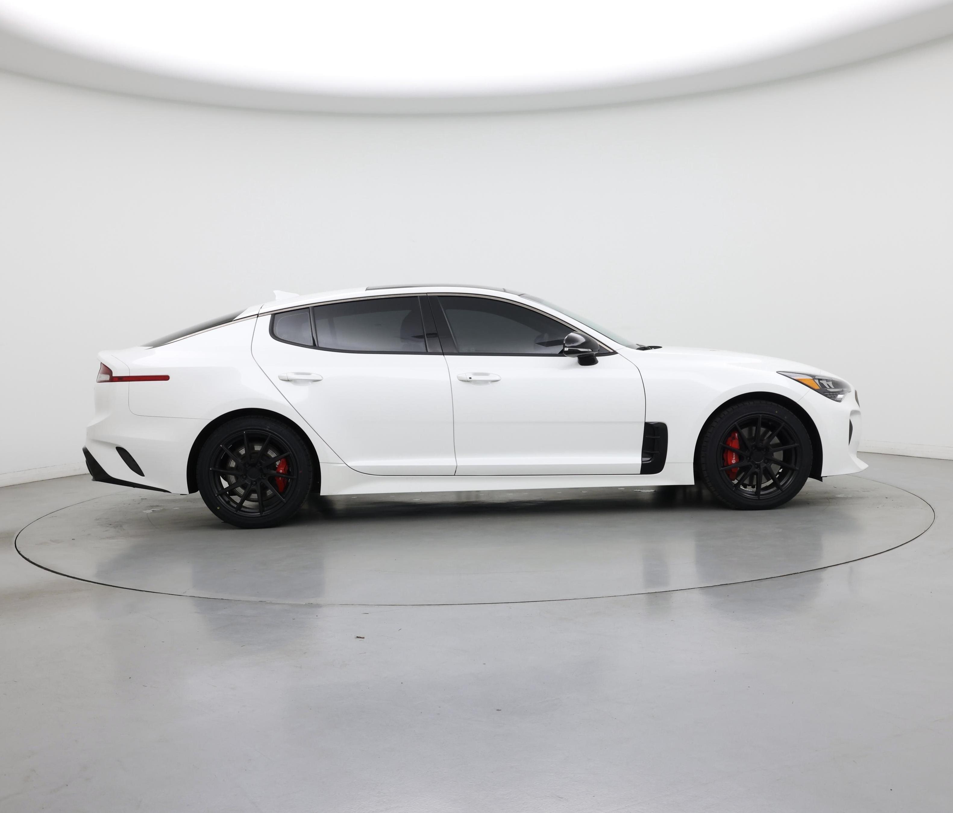 Thumbnail: 2023 Kia Stinger - 7