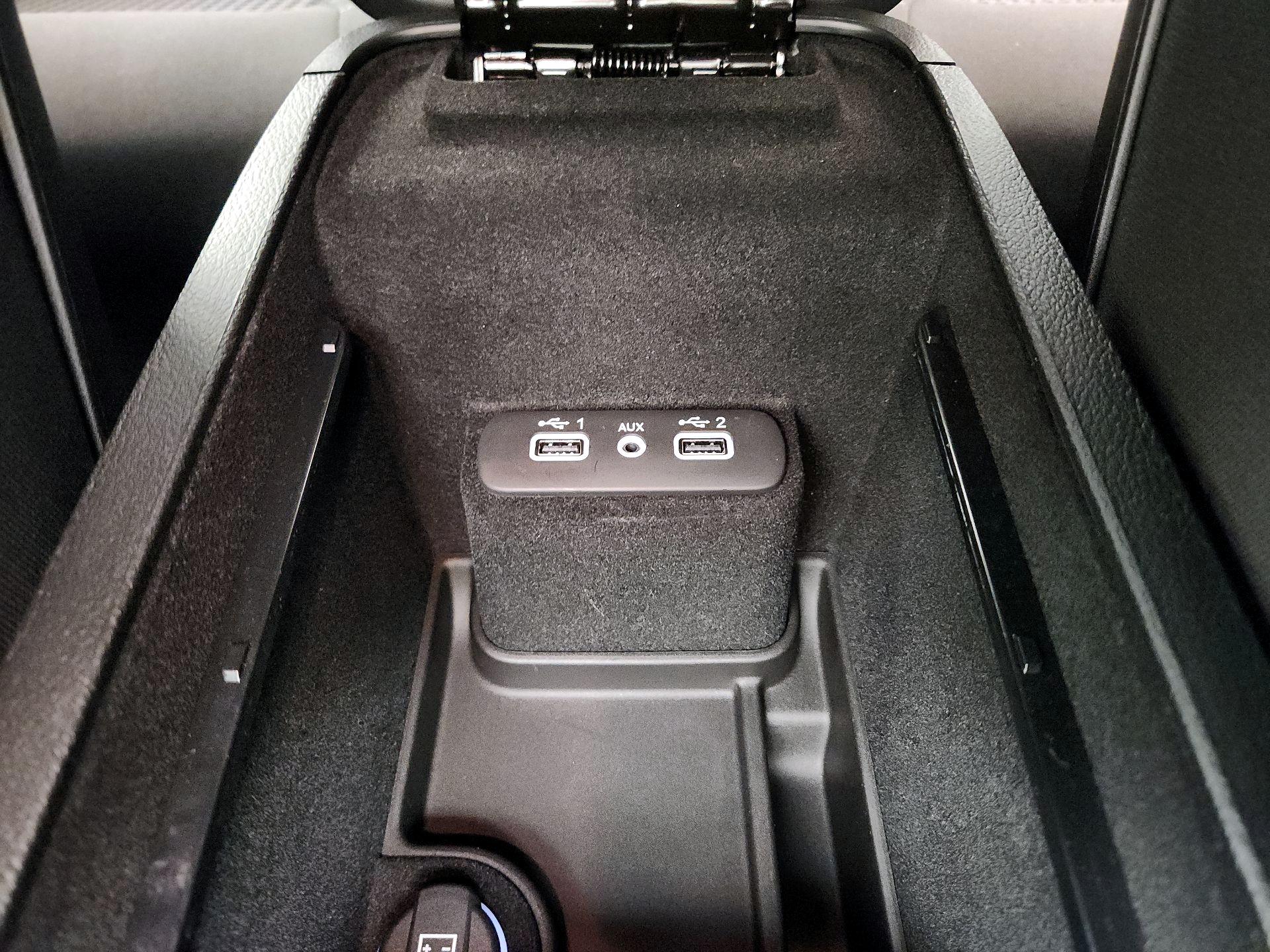 Thumbnail: 2023 Dodge Charger - 18