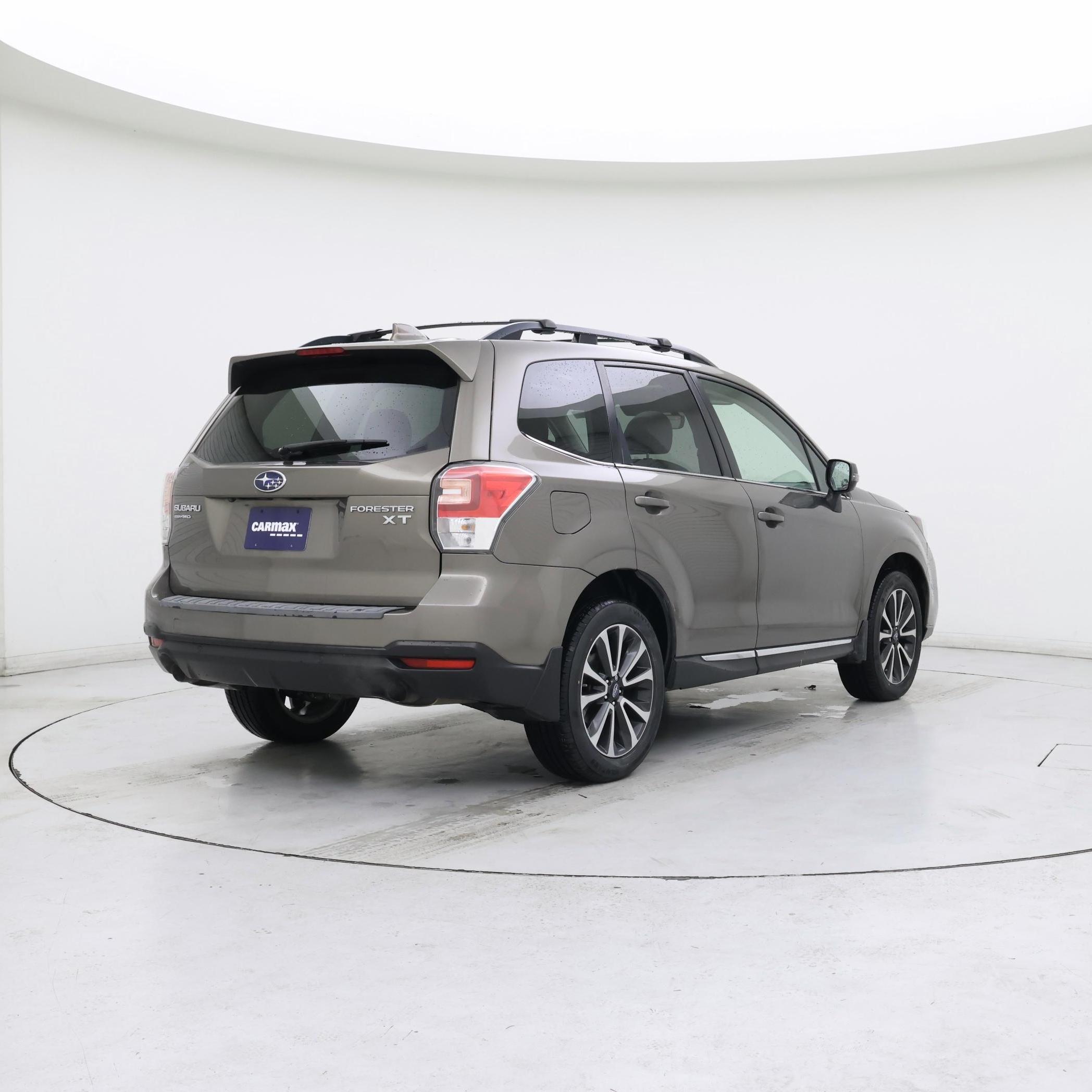Thumbnail: 2017 Subaru Forester - 8