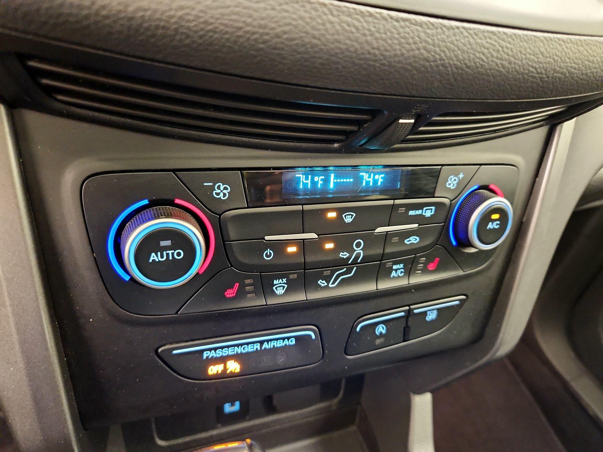 Thumbnail: 2018 Ford Escape - 16