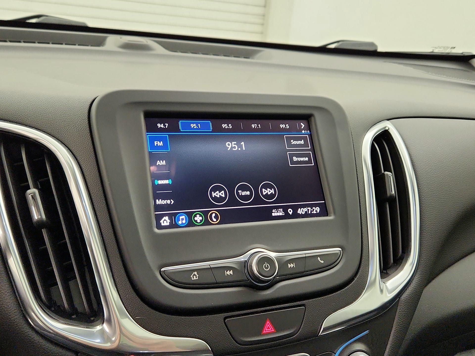 Thumbnail: 2021 Chevrolet Equinox - 15