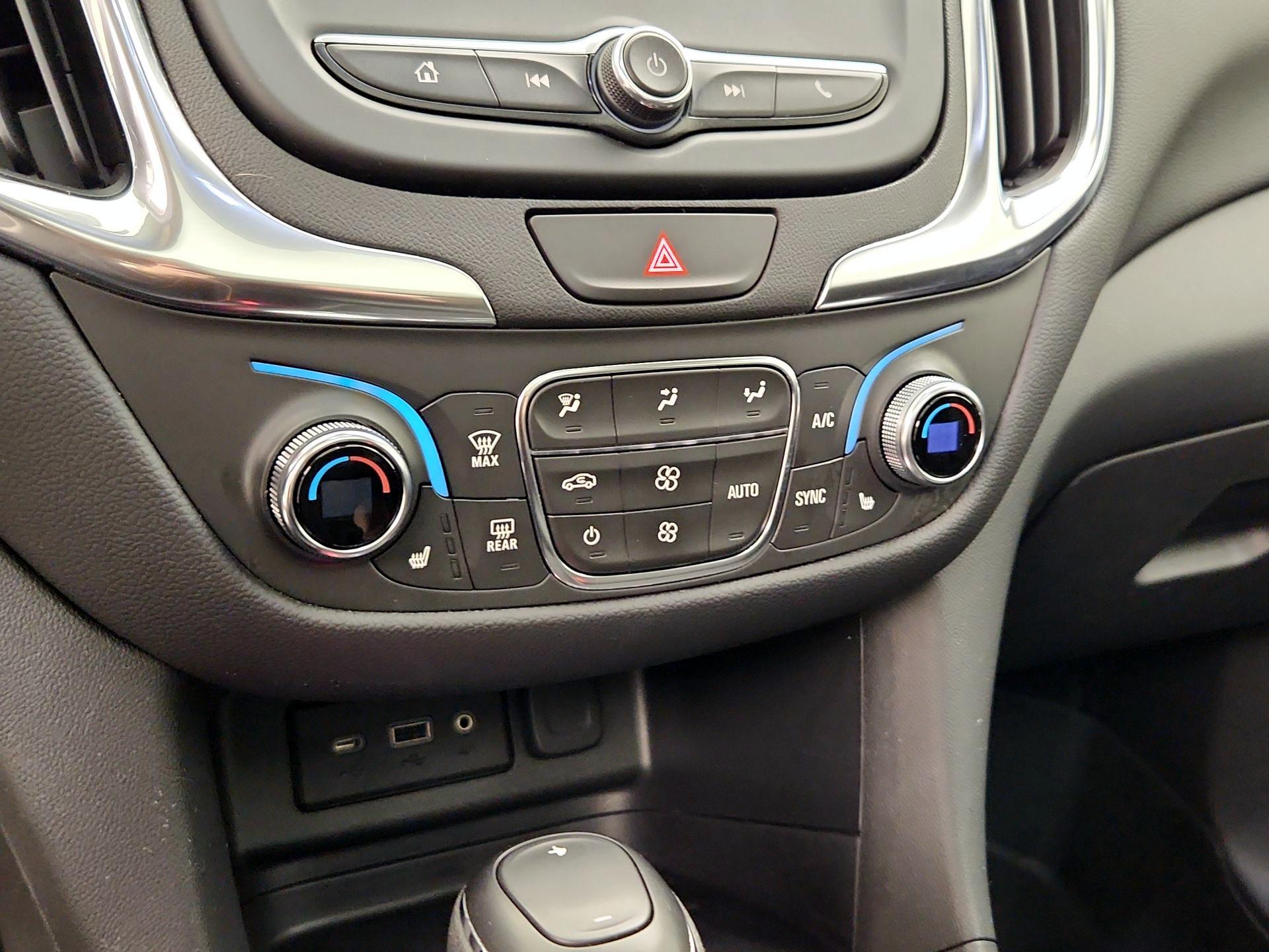 Thumbnail: 2021 Chevrolet Equinox - 16