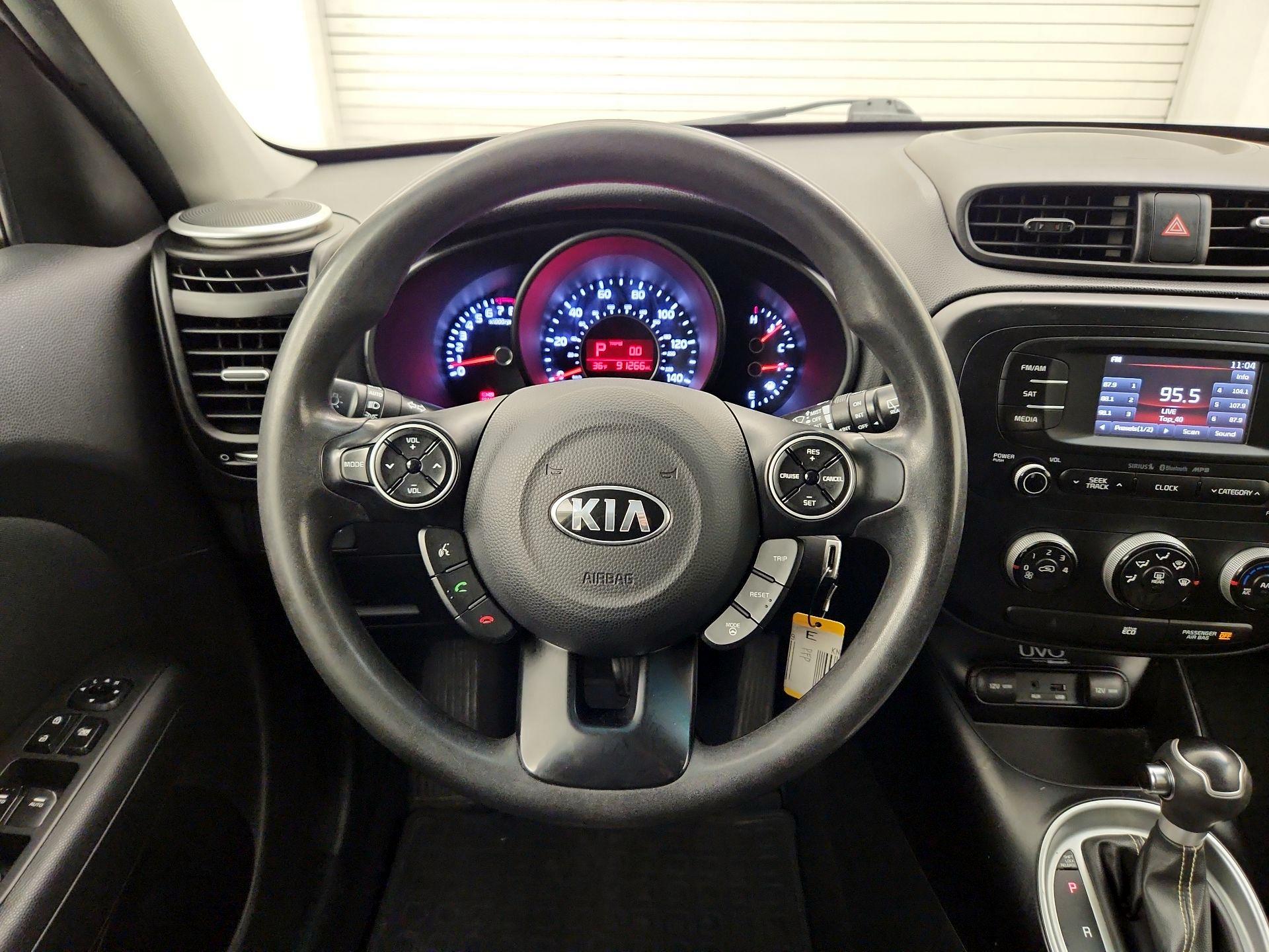 Thumbnail: 2015 Kia Soul - 10