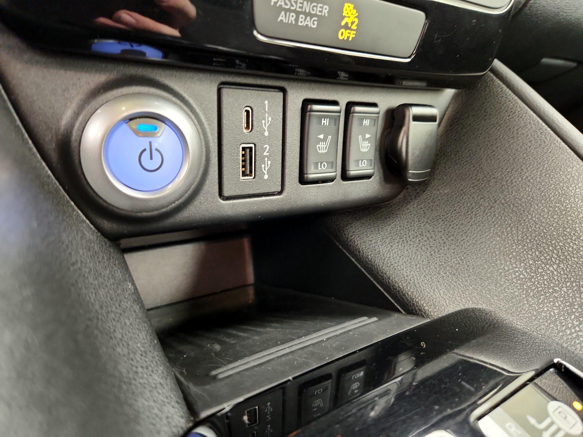 Thumbnail: 2021 Nissan Leaf - 19