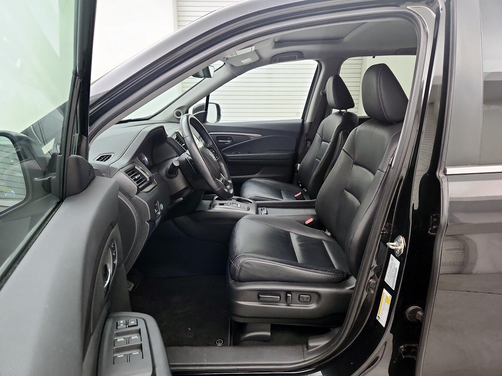 Thumbnail: 2021 Honda Pilot - 11