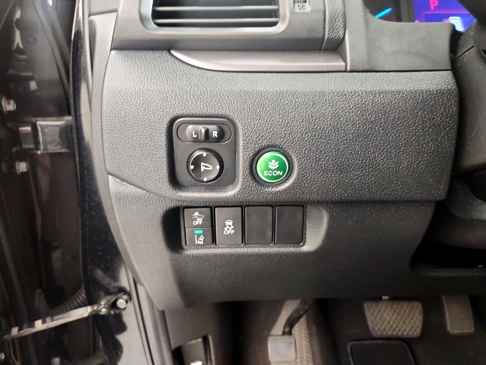 Thumbnail: 2021 Honda Pilot - 13