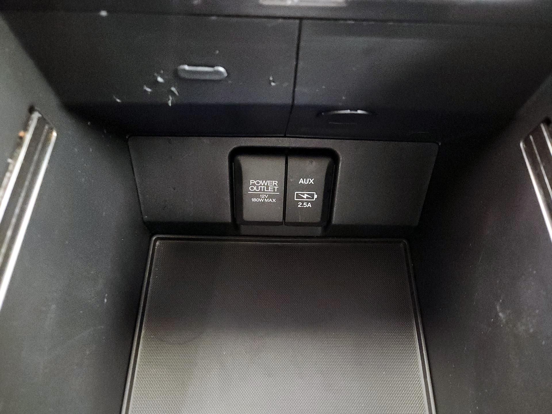 Thumbnail: 2021 Honda Pilot - 18