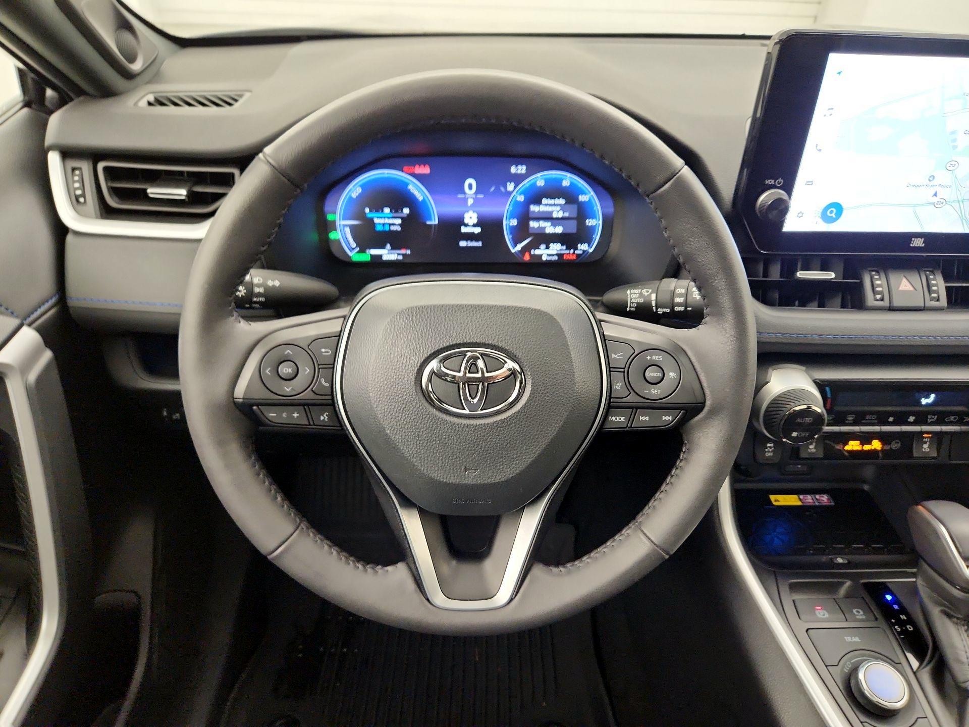 Thumbnail: 2024 Toyota RAV4 - 10