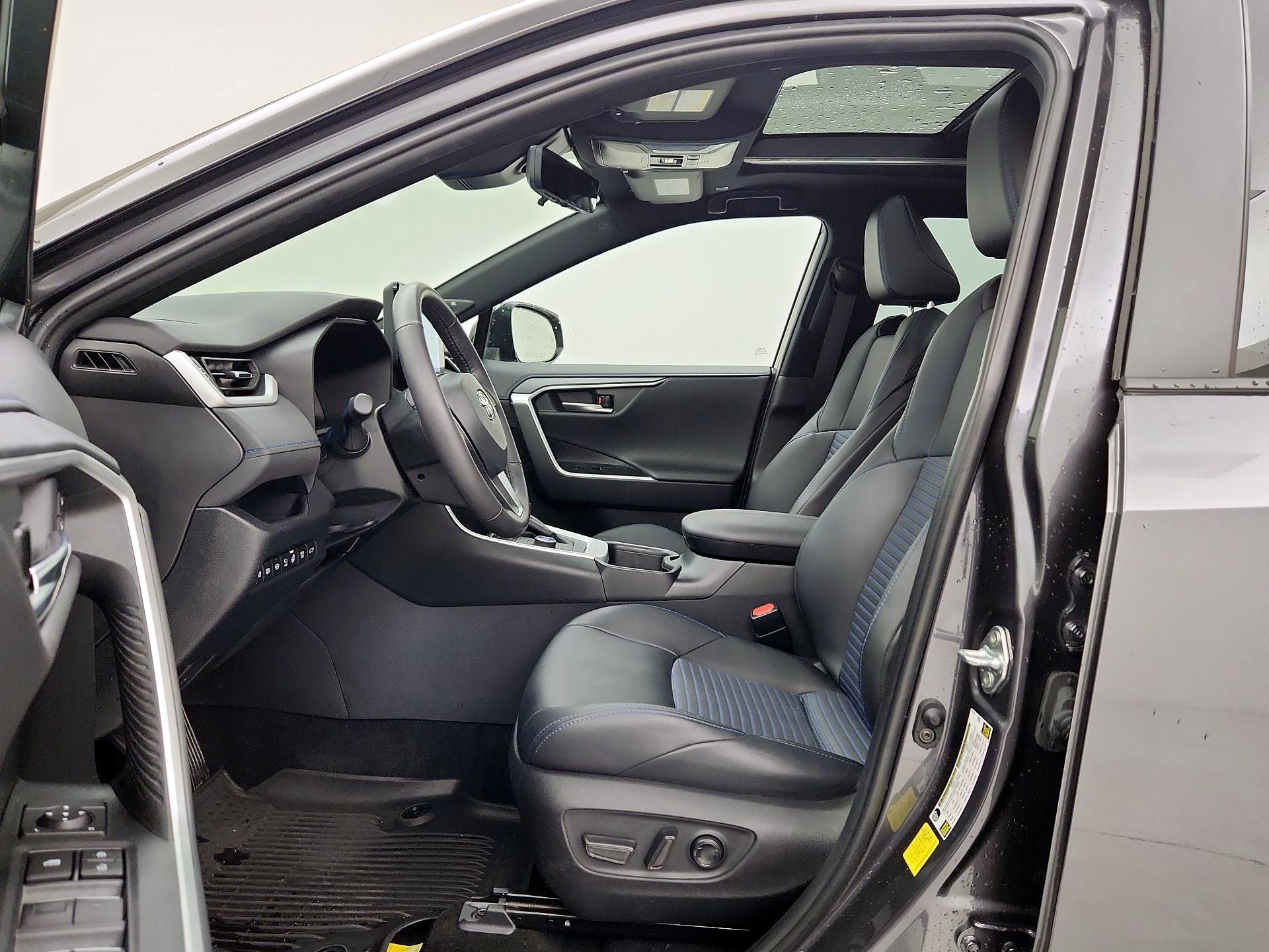 Thumbnail: 2024 Toyota RAV4 - 20