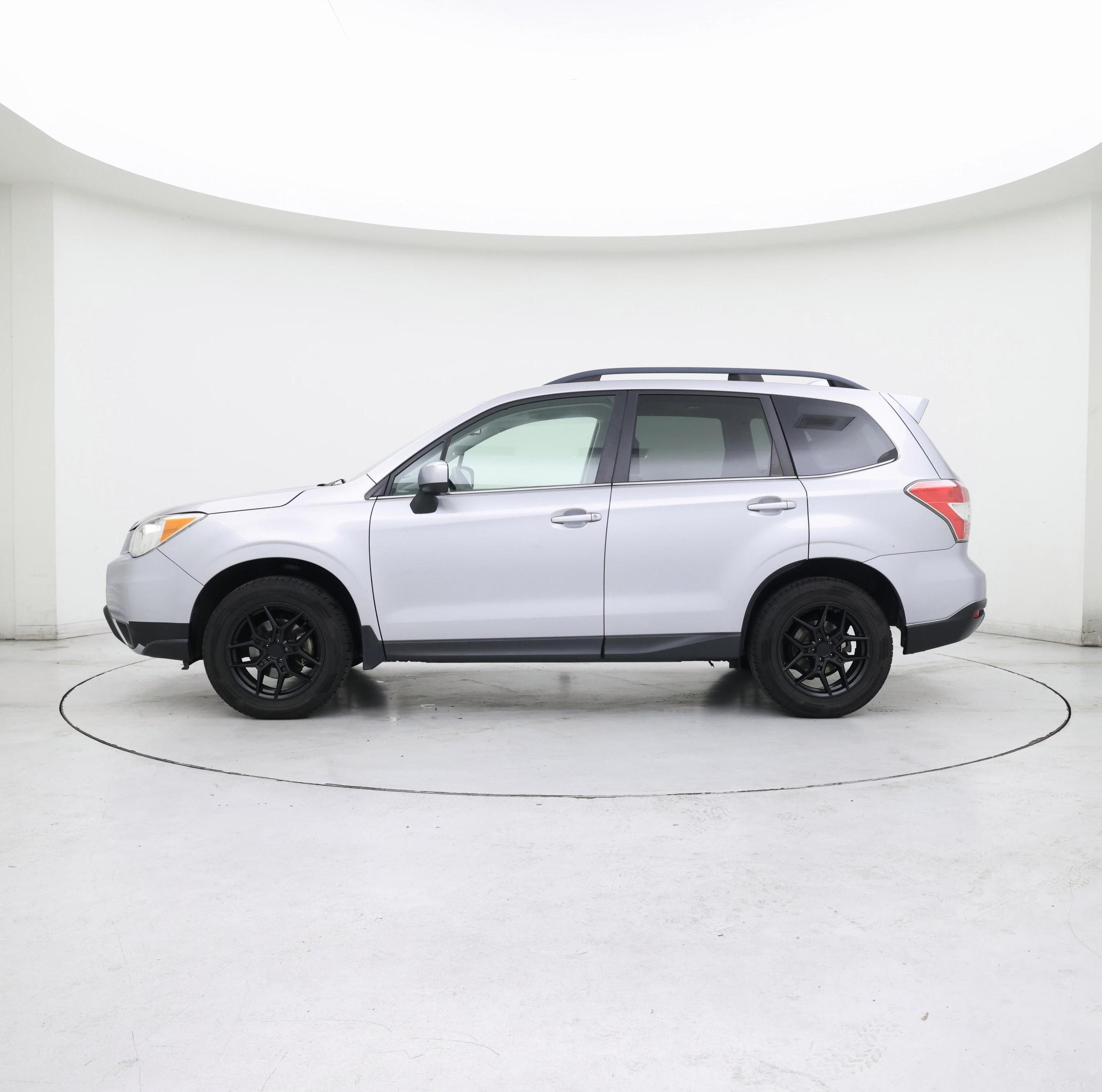 Thumbnail: 2016 Subaru Forester - 3