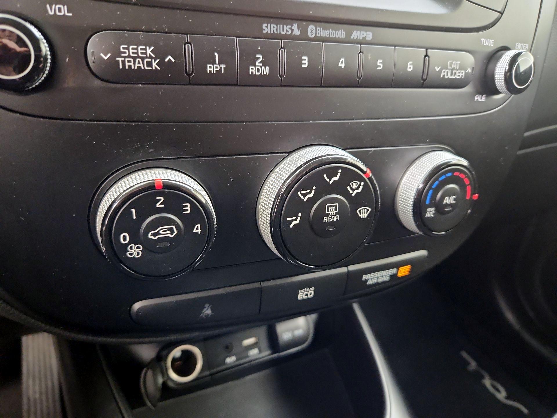 Thumbnail: 2016 Kia Soul - 15