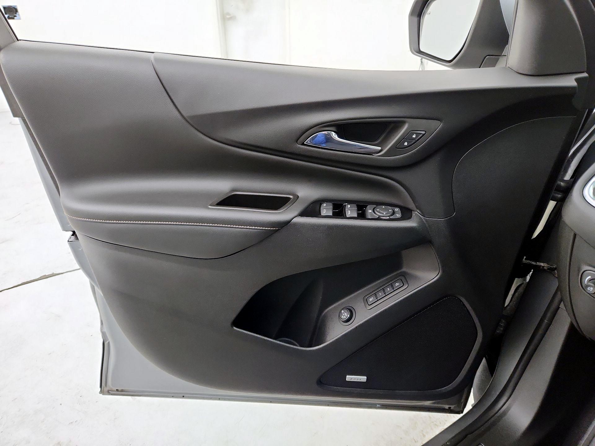 Thumbnail: 2023 Chevrolet Equinox - 12