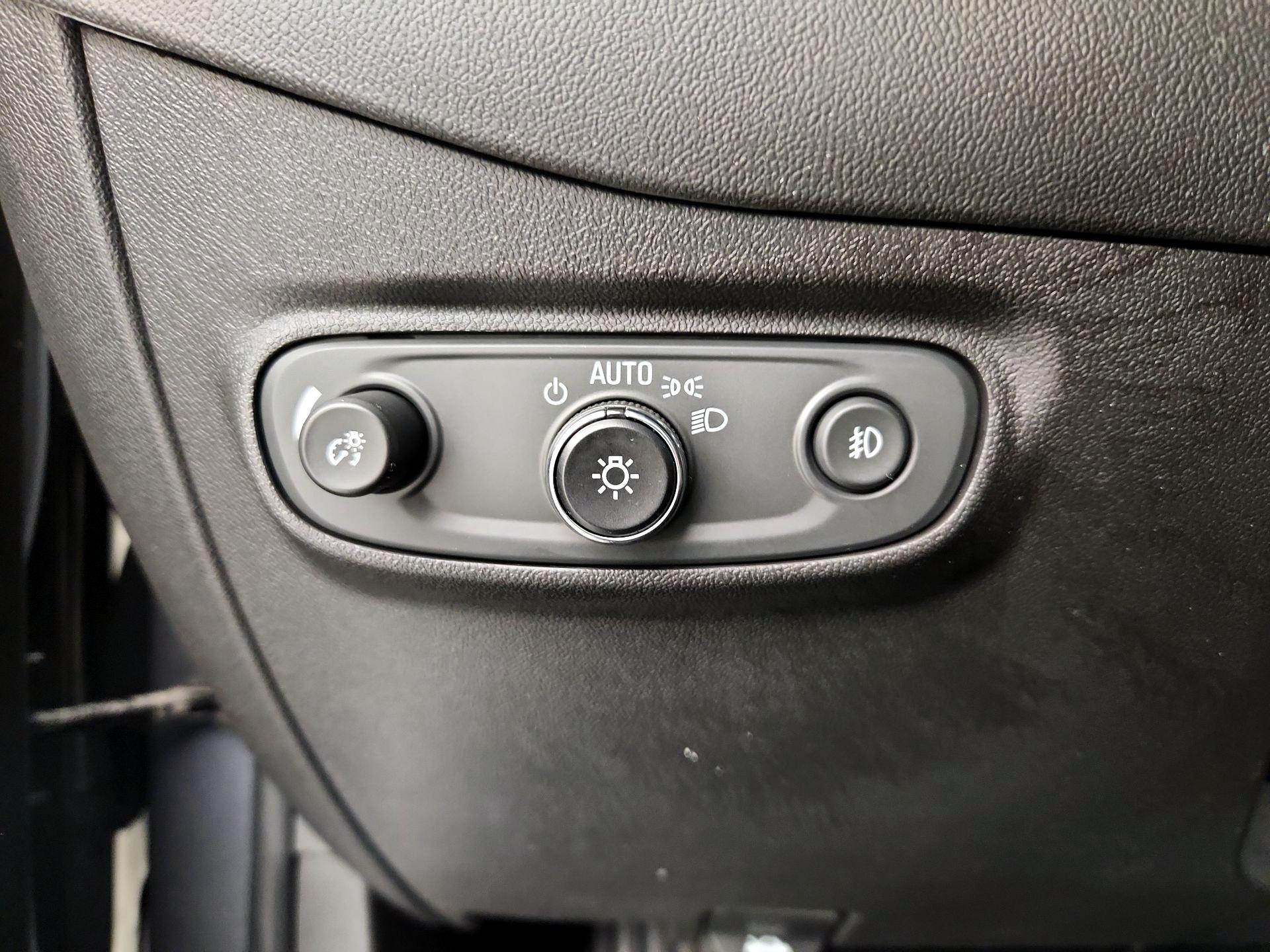 Thumbnail: 2023 Chevrolet Equinox - 13