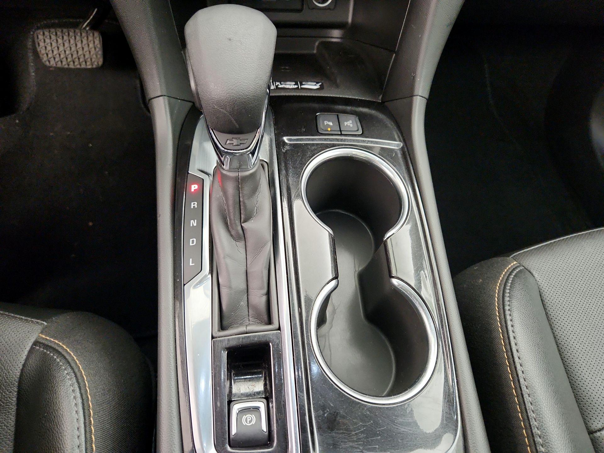 Thumbnail: 2023 Chevrolet Equinox - 18