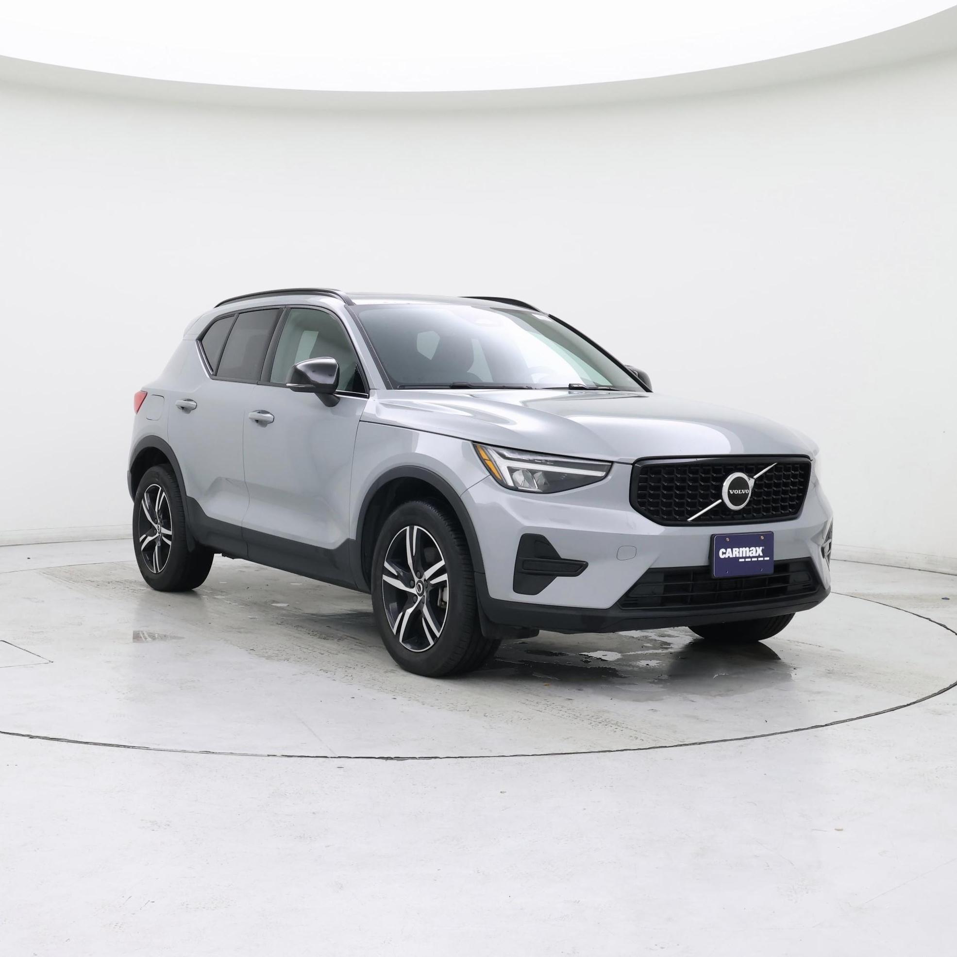 2024 Volvo XC40 B5 Core Bright Theme AWD