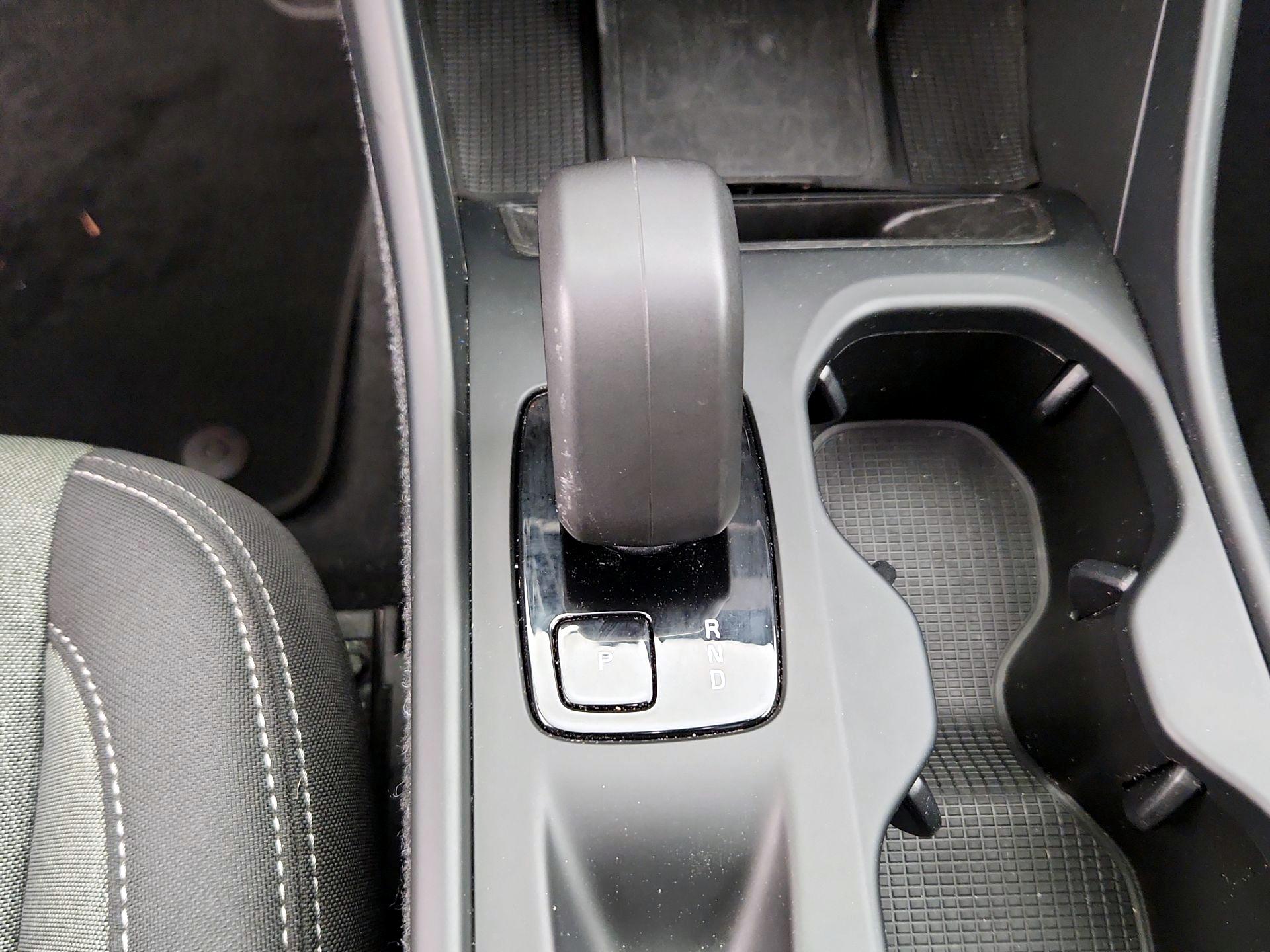 Thumbnail: 2024 Volvo XC40 - 18