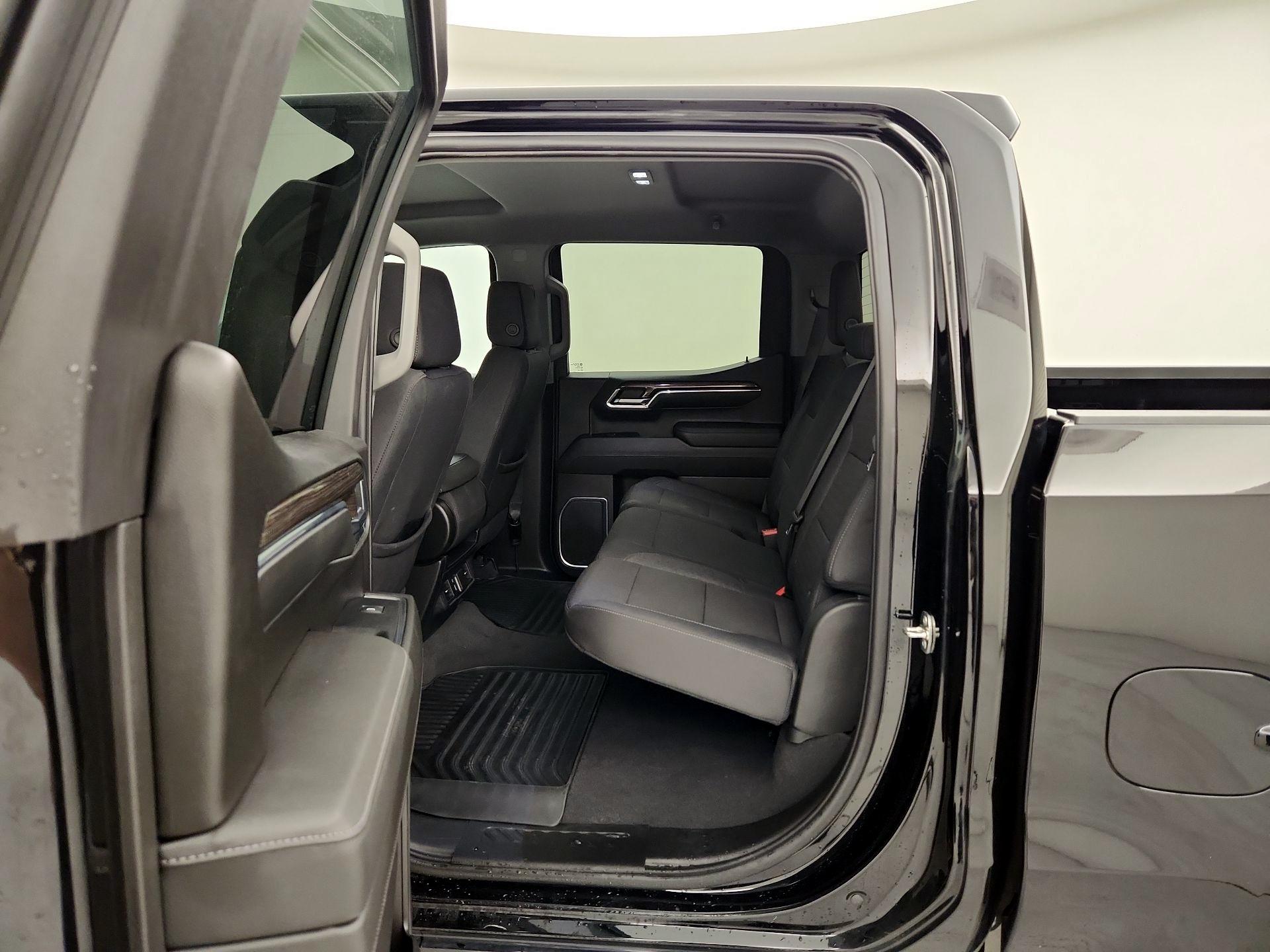 Thumbnail: 2023 Chevrolet Silverado 1500 - 19