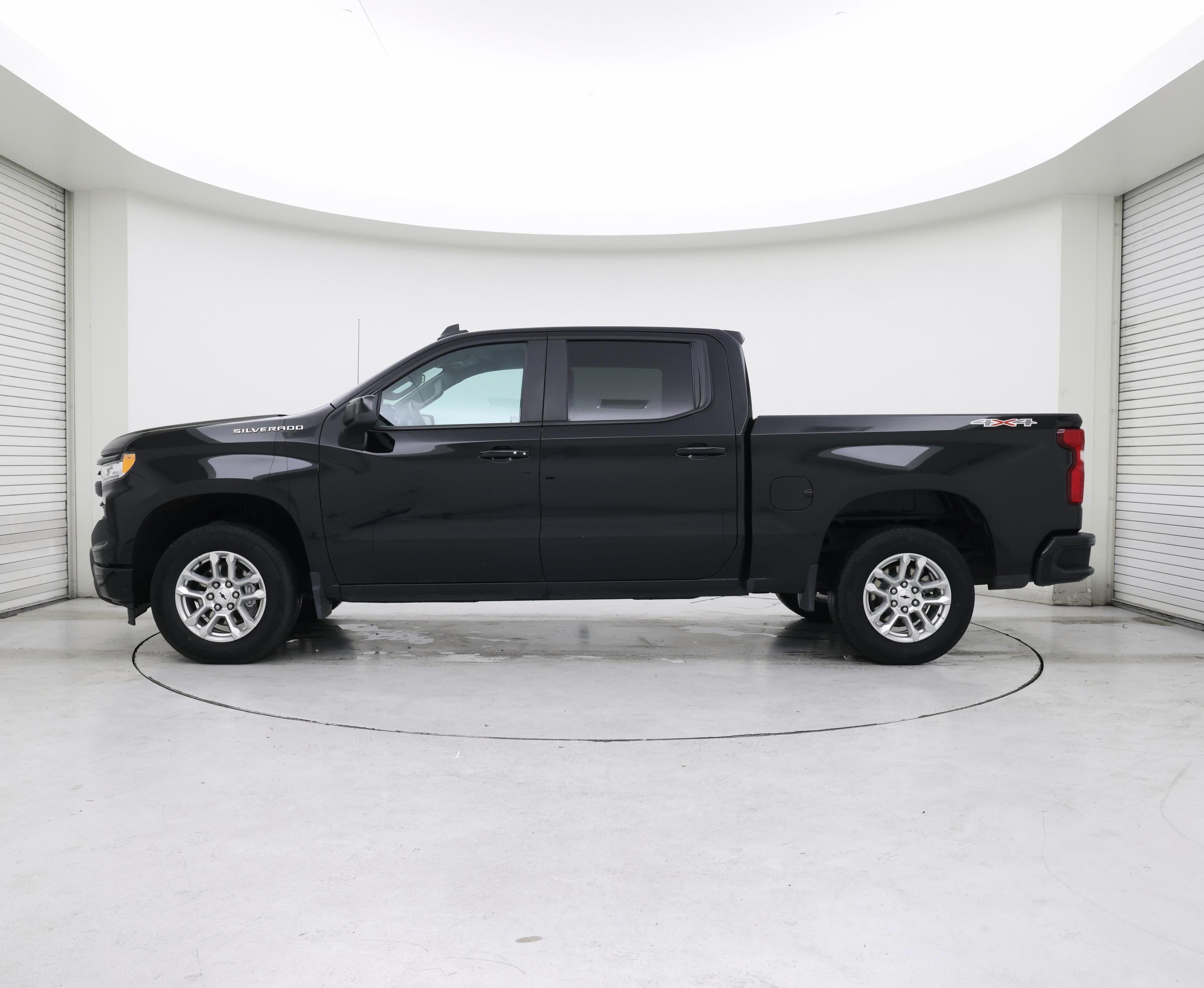 Thumbnail: 2023 Chevrolet Silverado 1500 - 3