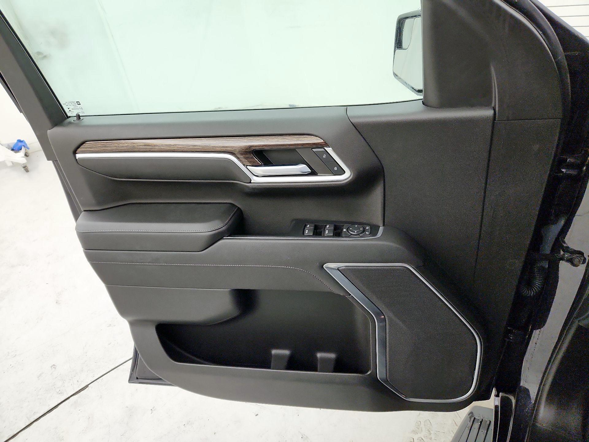 Thumbnail: 2022 GMC Sierra 1500 - 12