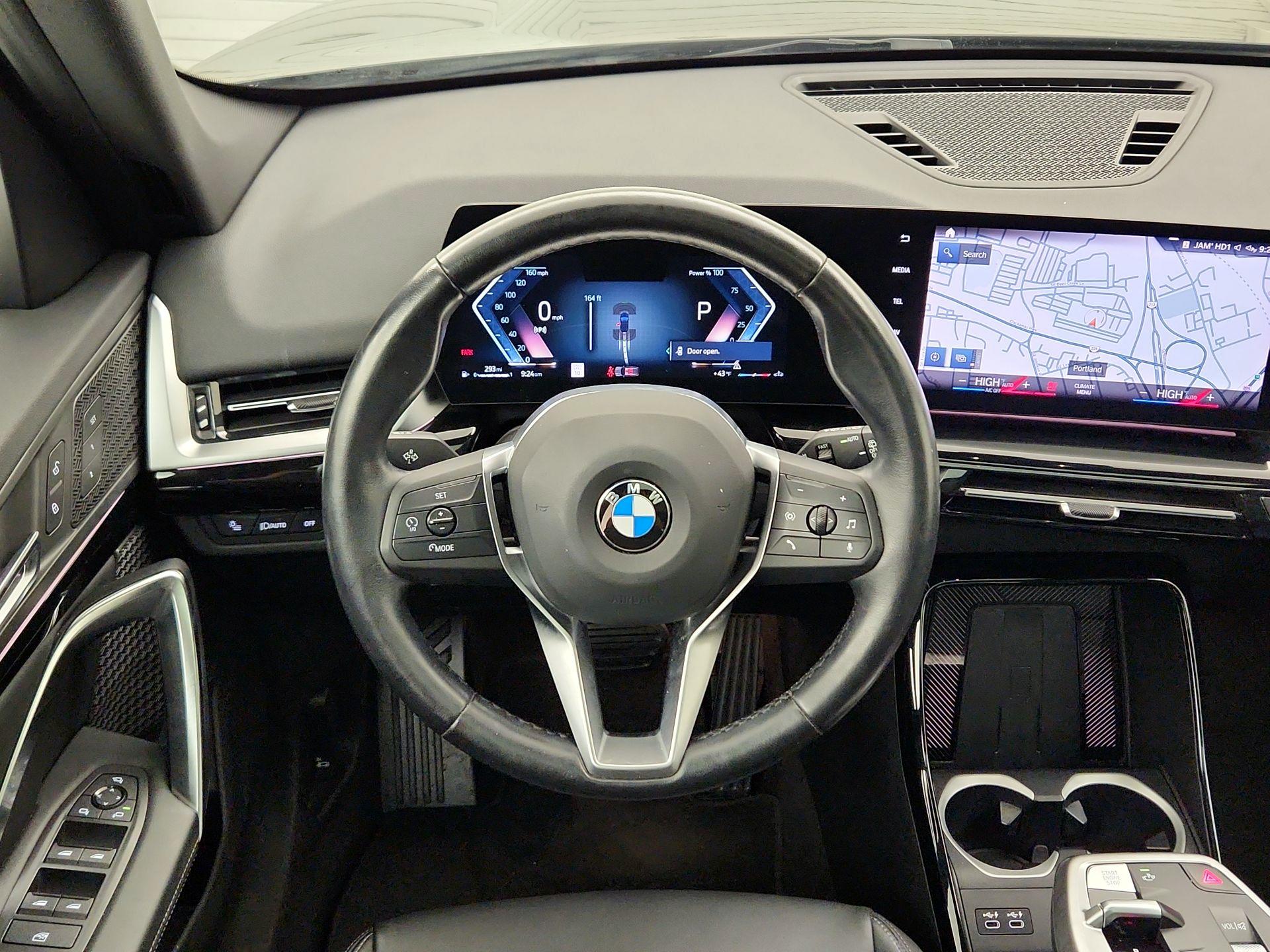 Thumbnail: 2023 BMW X1 - 10