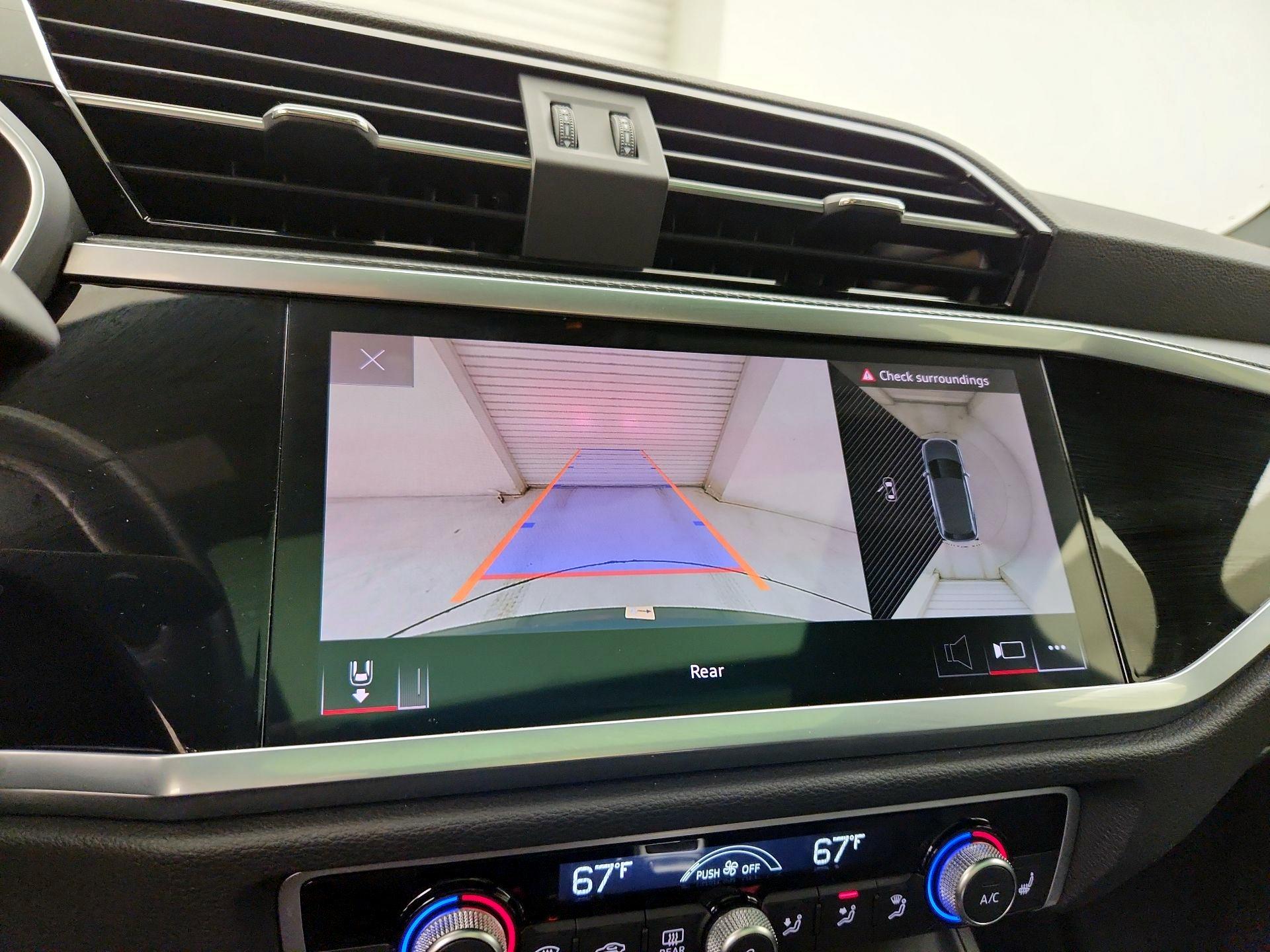 Thumbnail: 2023 Audi Q3 - 14