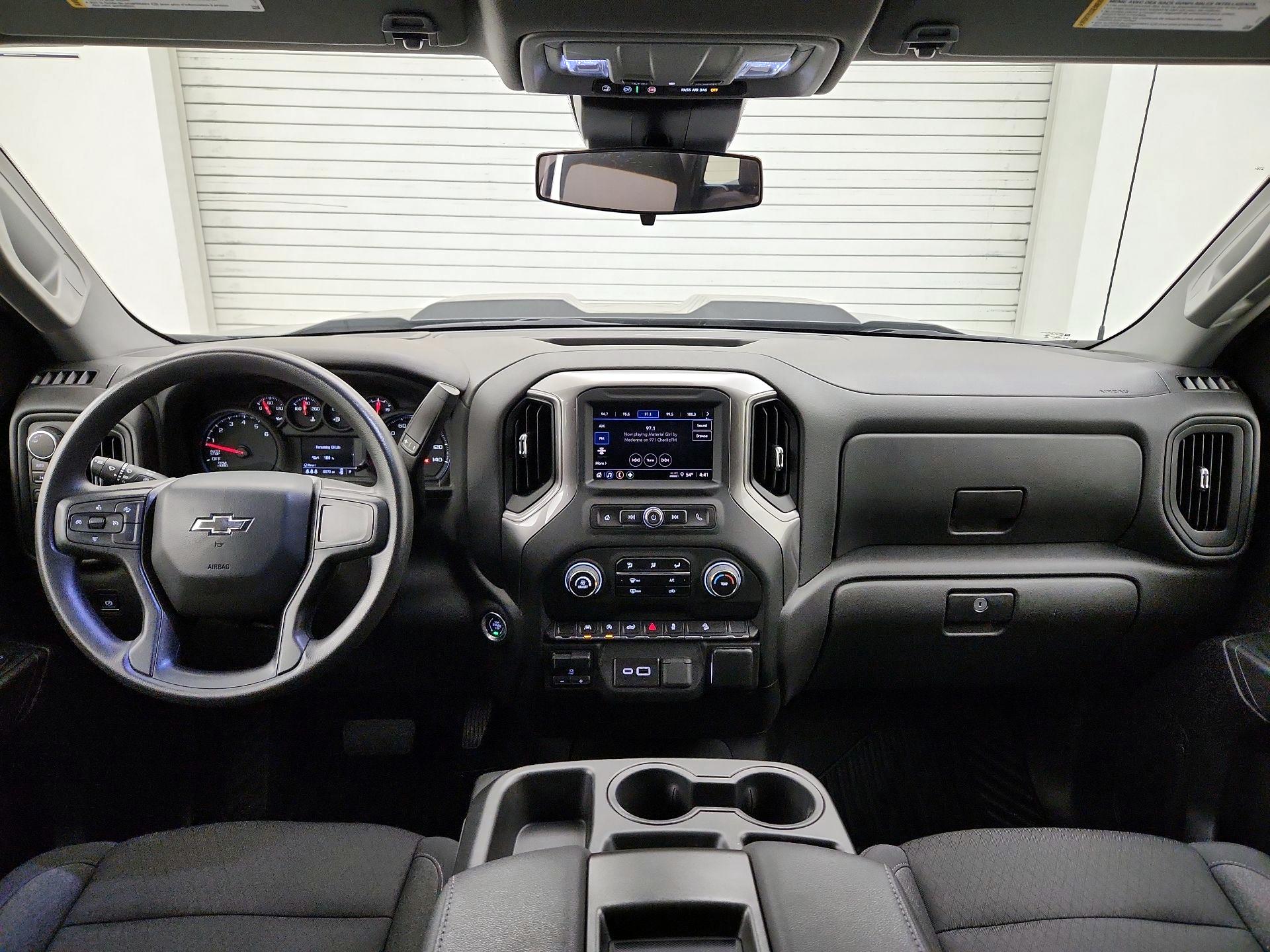 Thumbnail: 2024 Chevrolet Silverado 1500 - 9