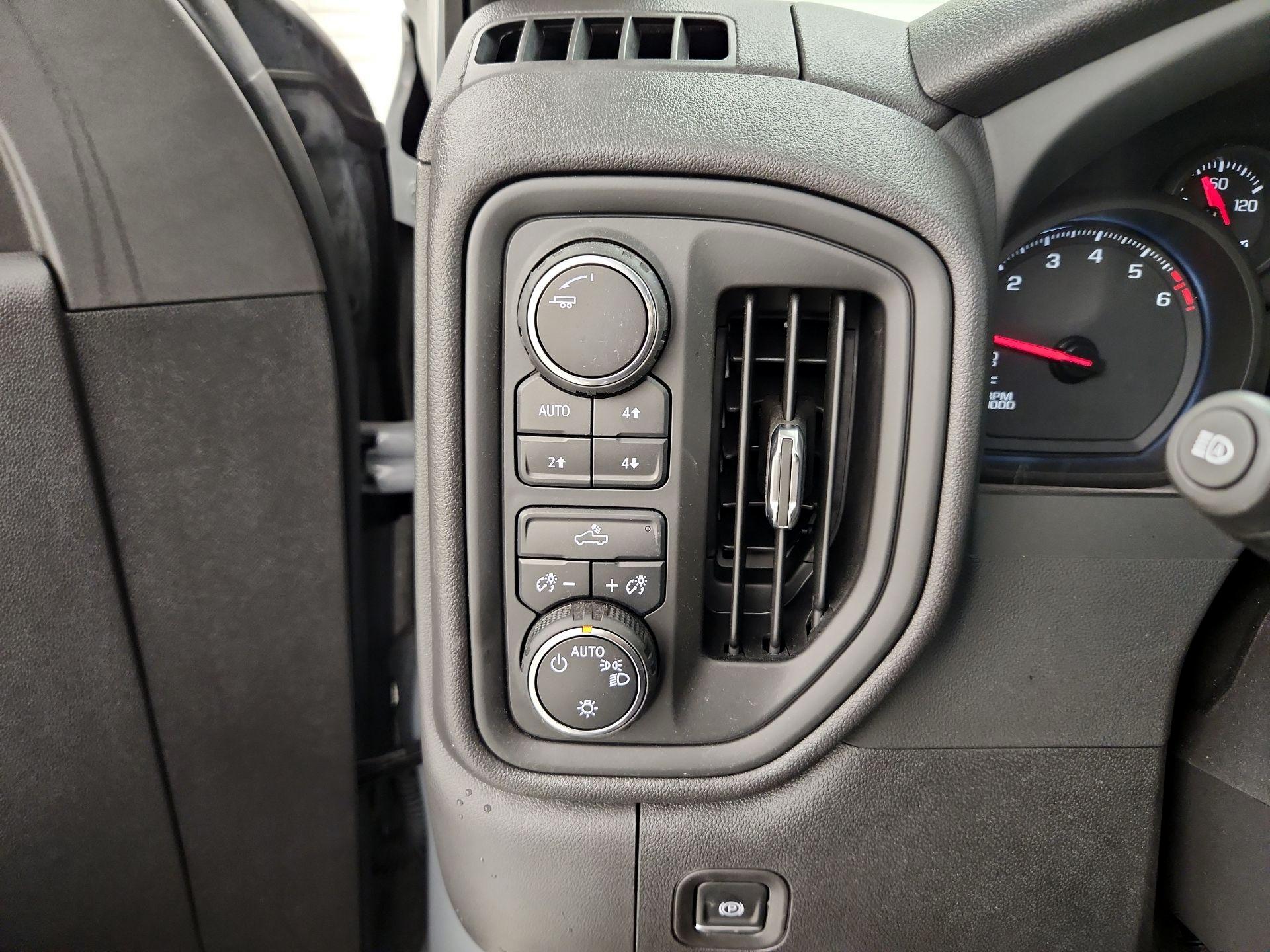 Thumbnail: 2024 Chevrolet Silverado 1500 - 13