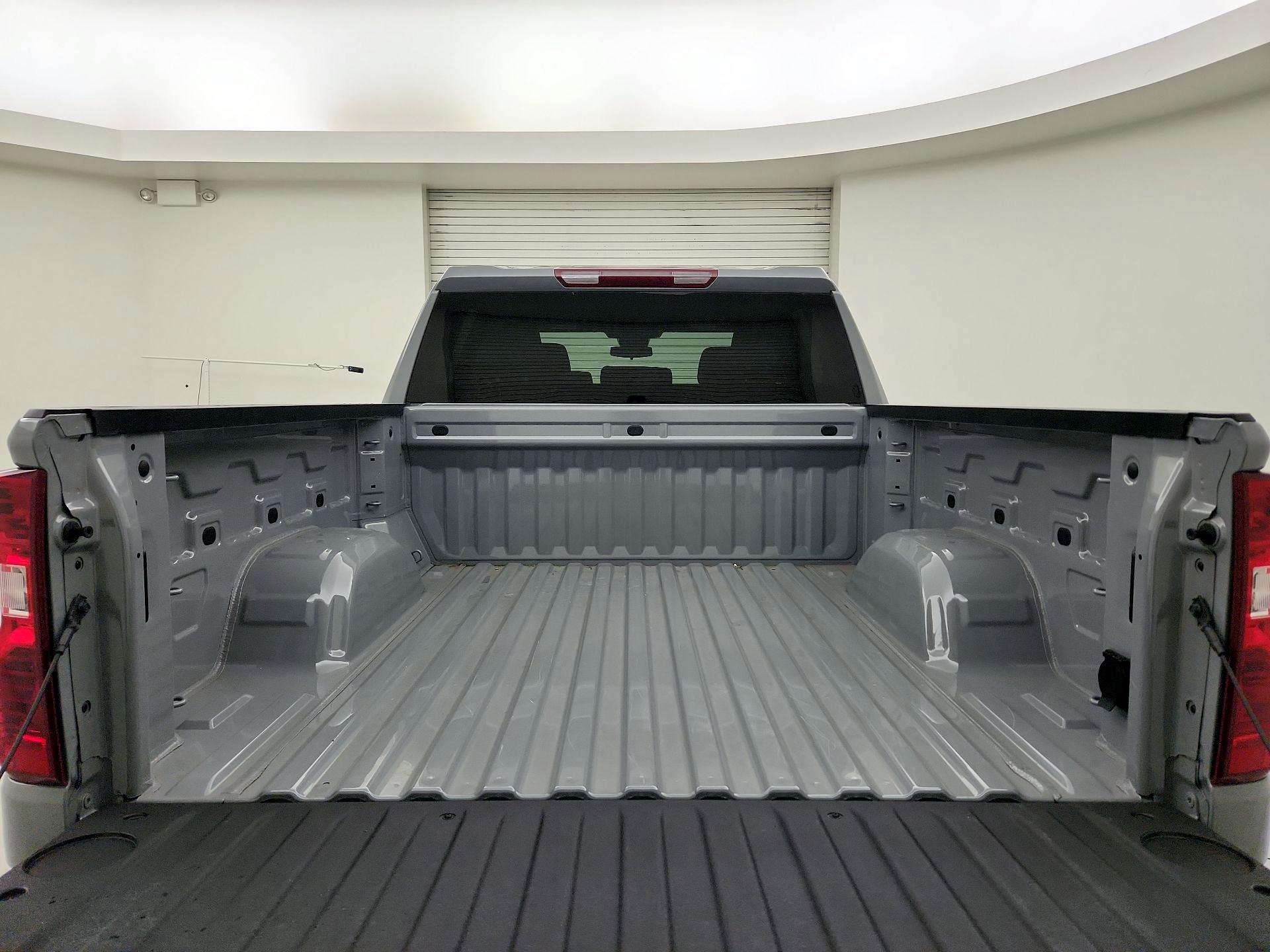 Thumbnail: 2024 Chevrolet Silverado 1500 - 20