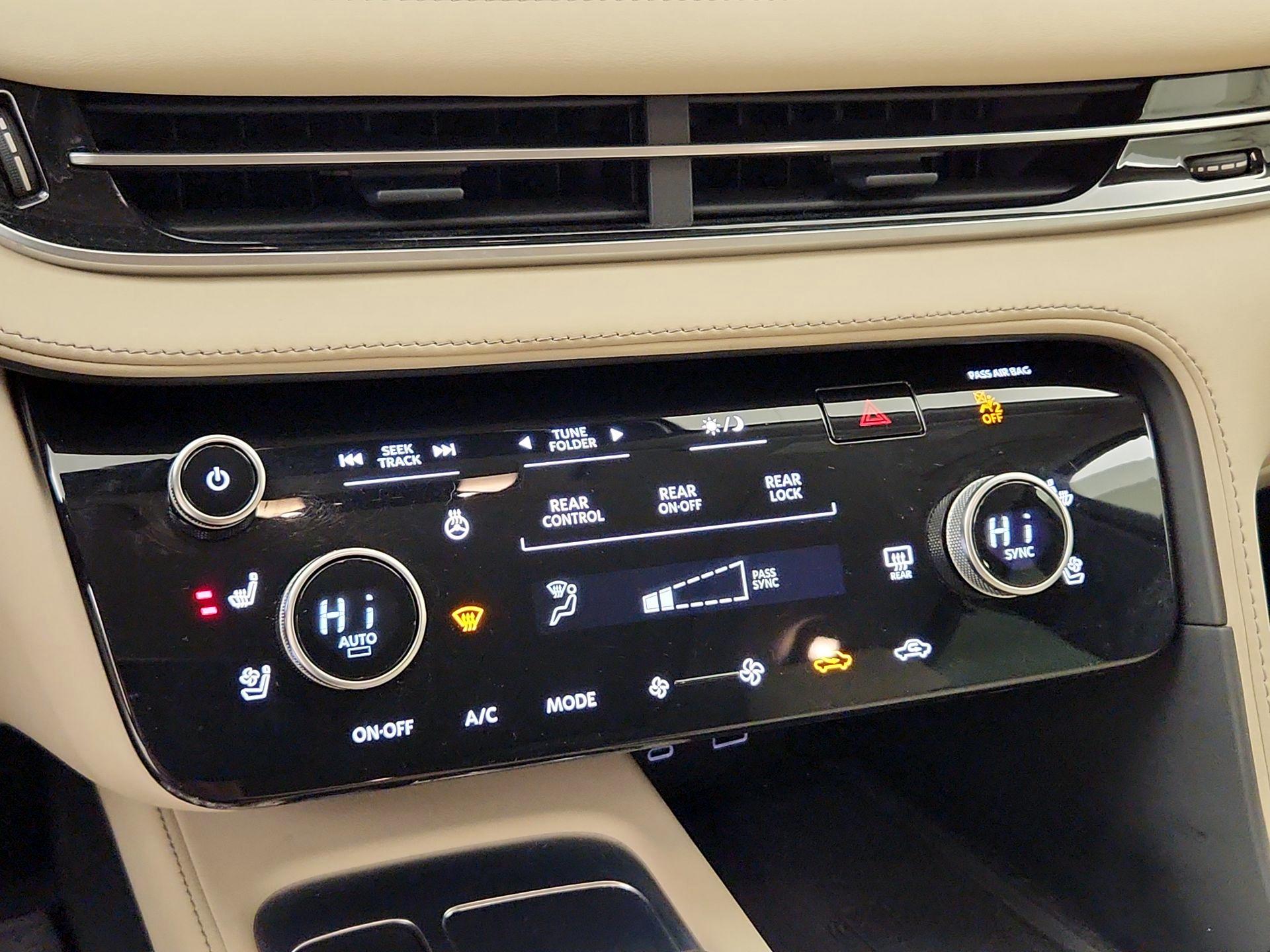 Thumbnail: 2024 INFINITI QX60 - 16