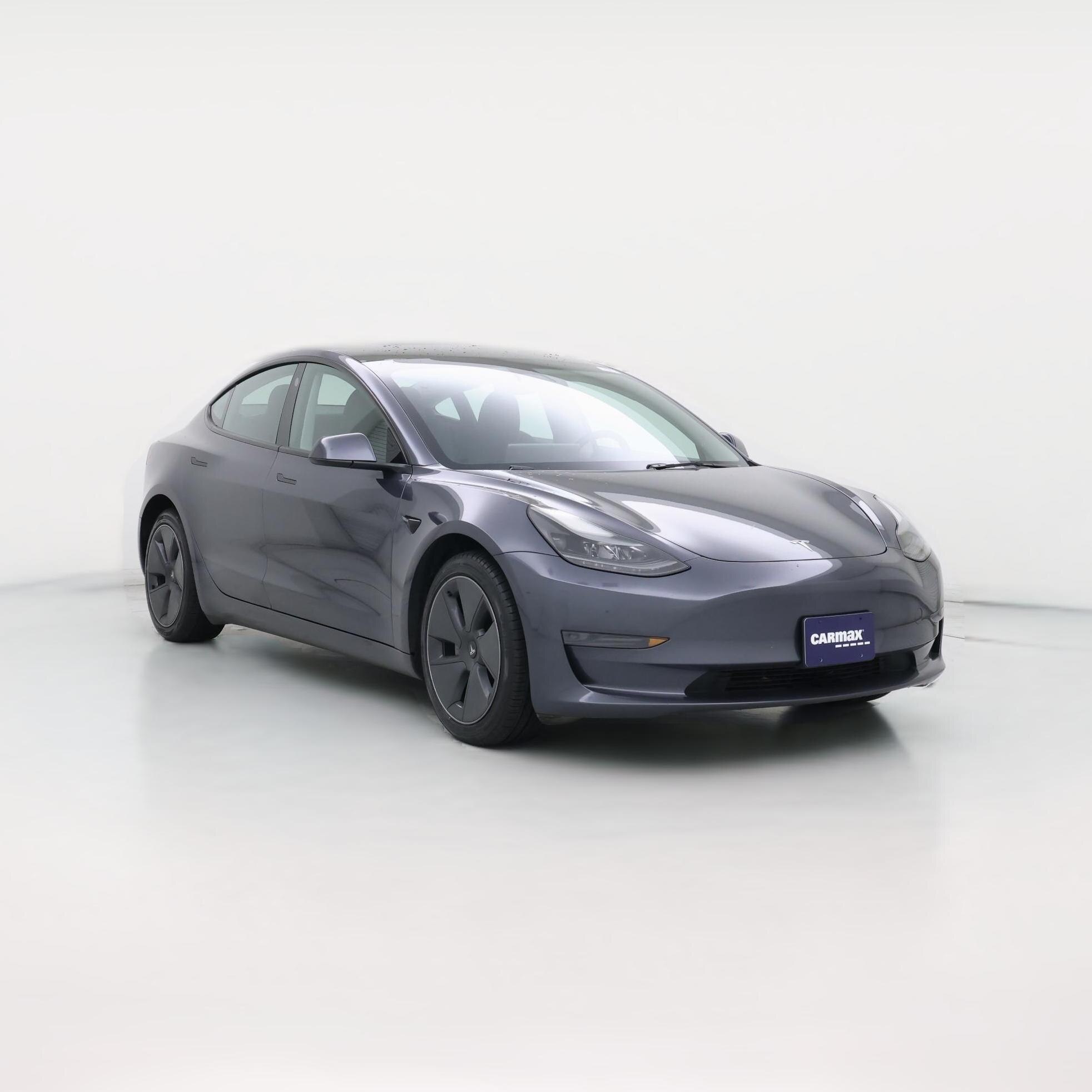 Thumbnail: 2023 Tesla Model 3 - 1