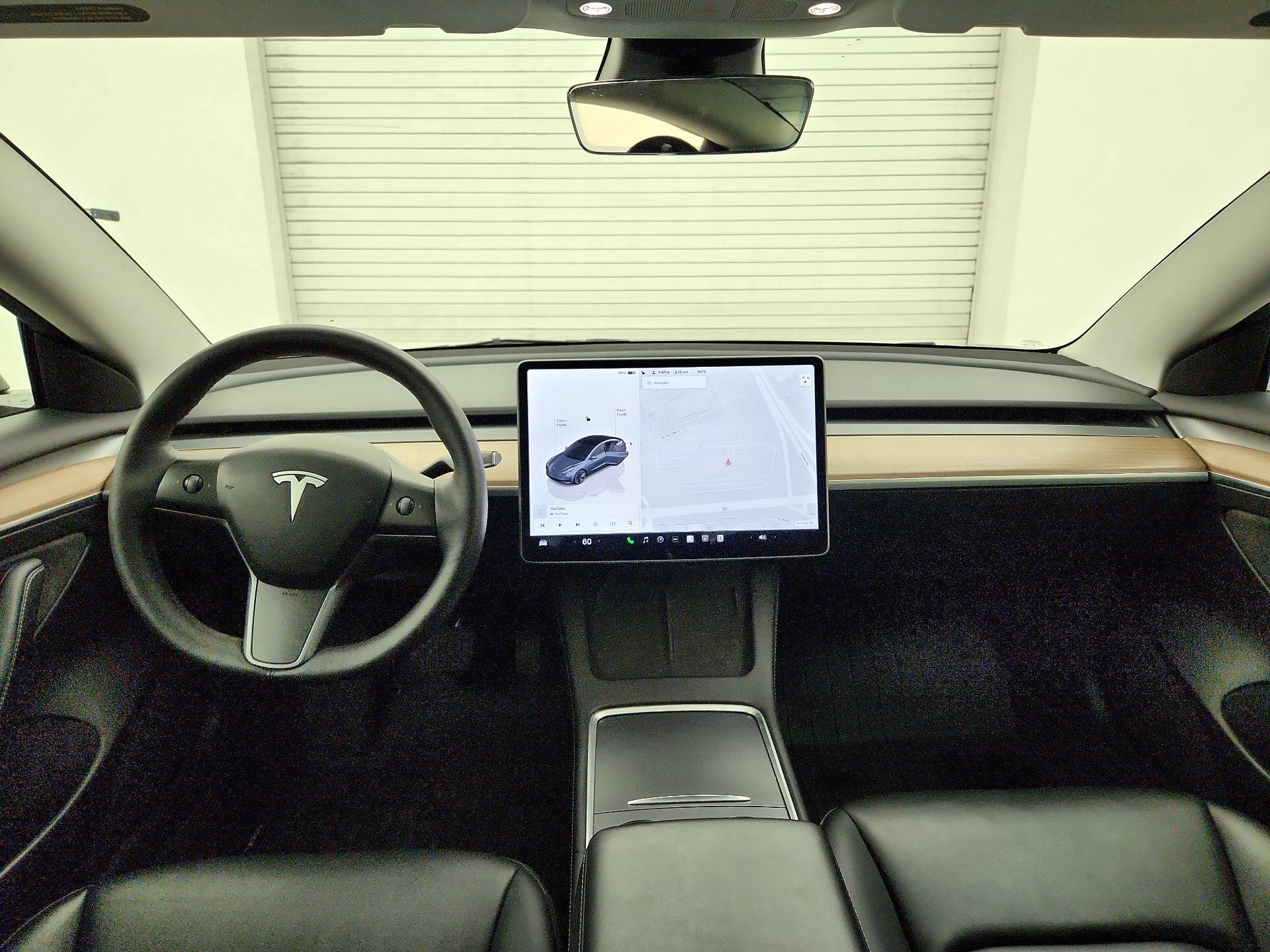 Thumbnail: 2023 Tesla Model 3 - 9