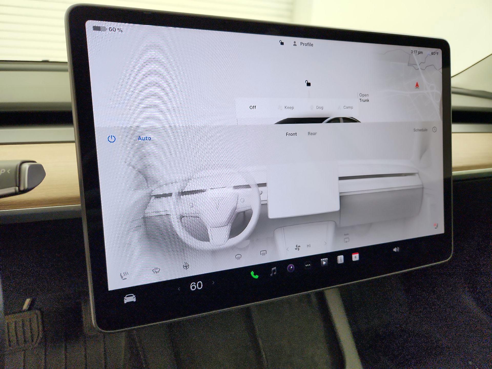 Thumbnail: 2023 Tesla Model 3 - 16