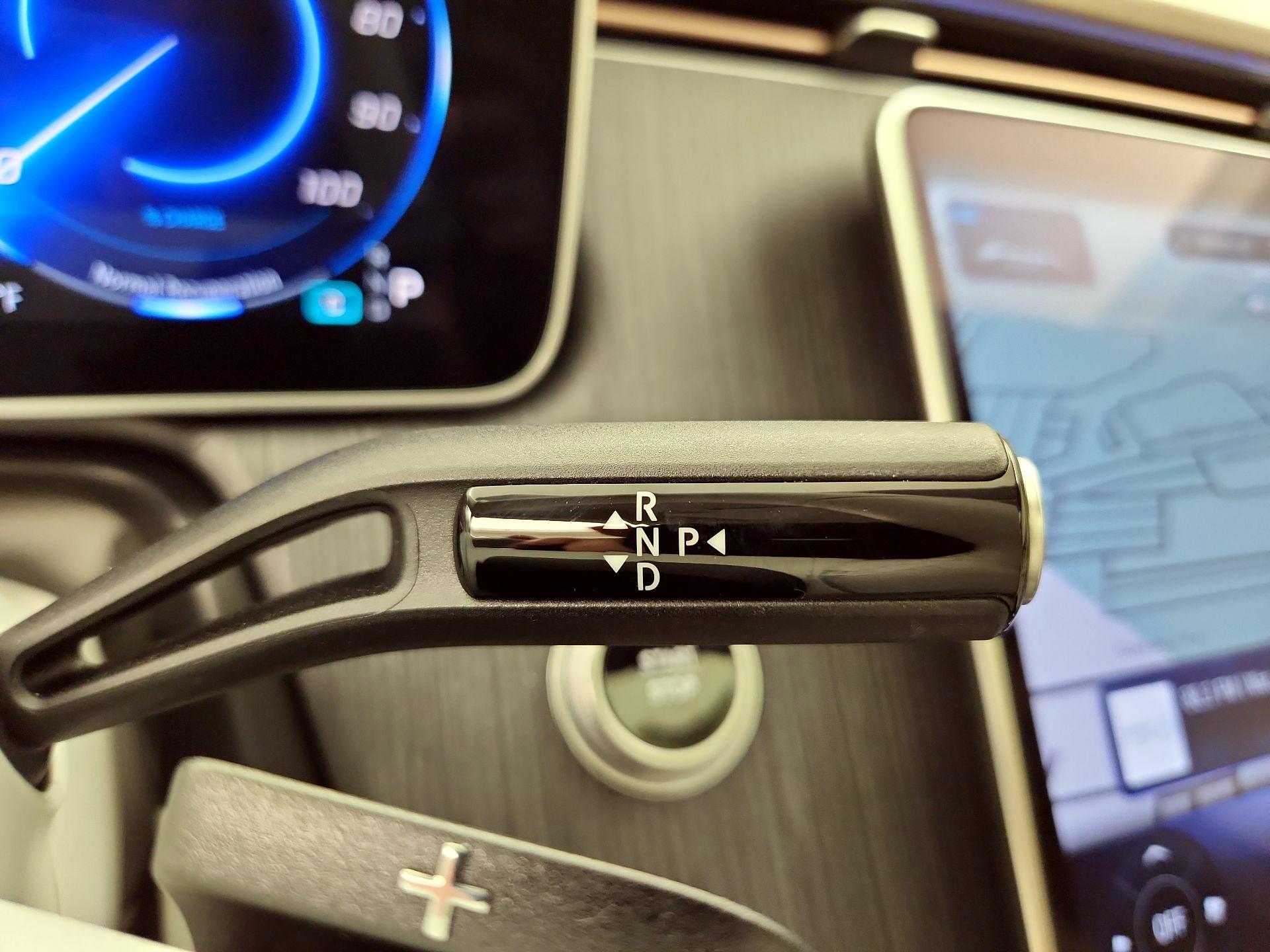 Thumbnail: 2025 Mercedes-Benz EQE - 18