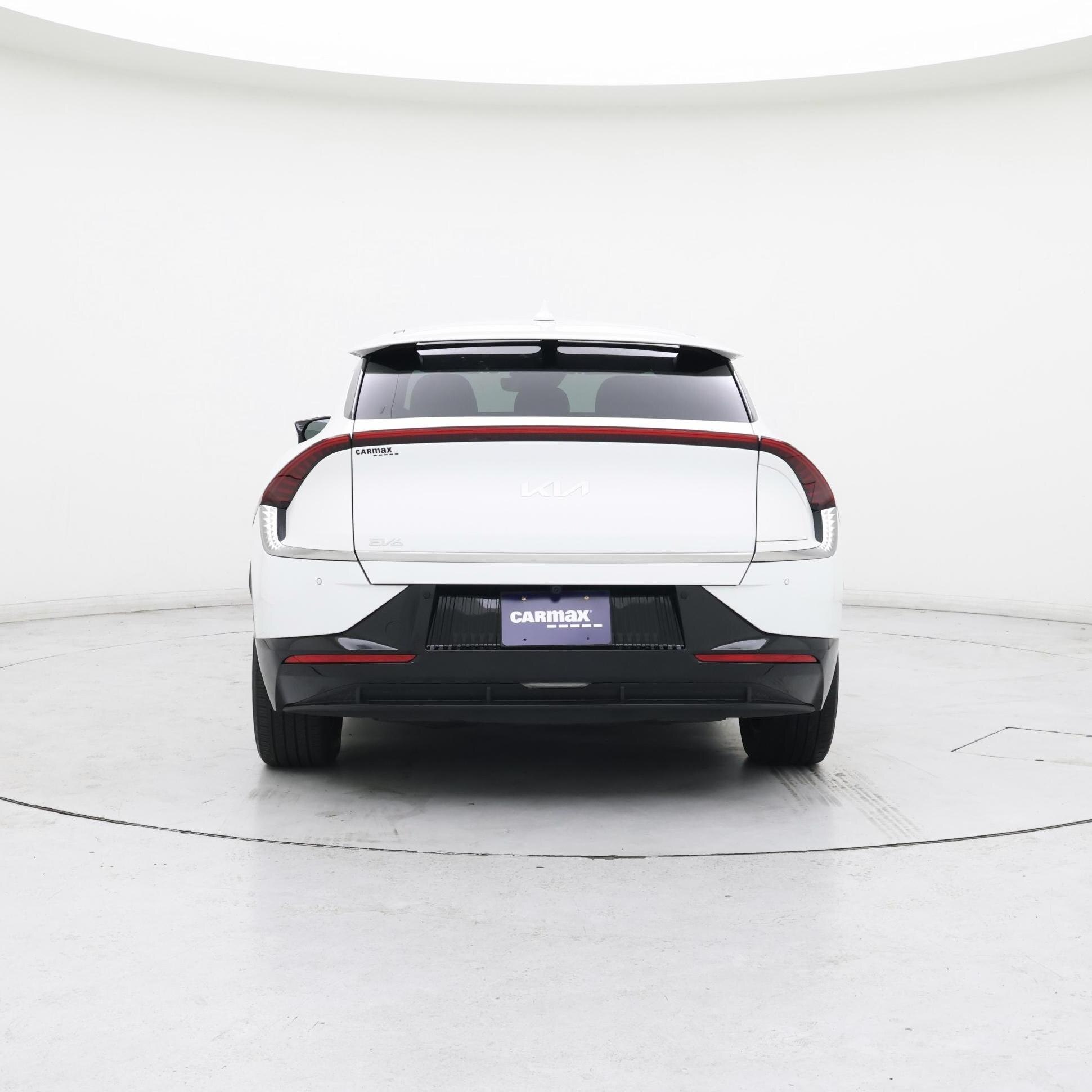 Thumbnail: 2022 Kia EV6 - 6