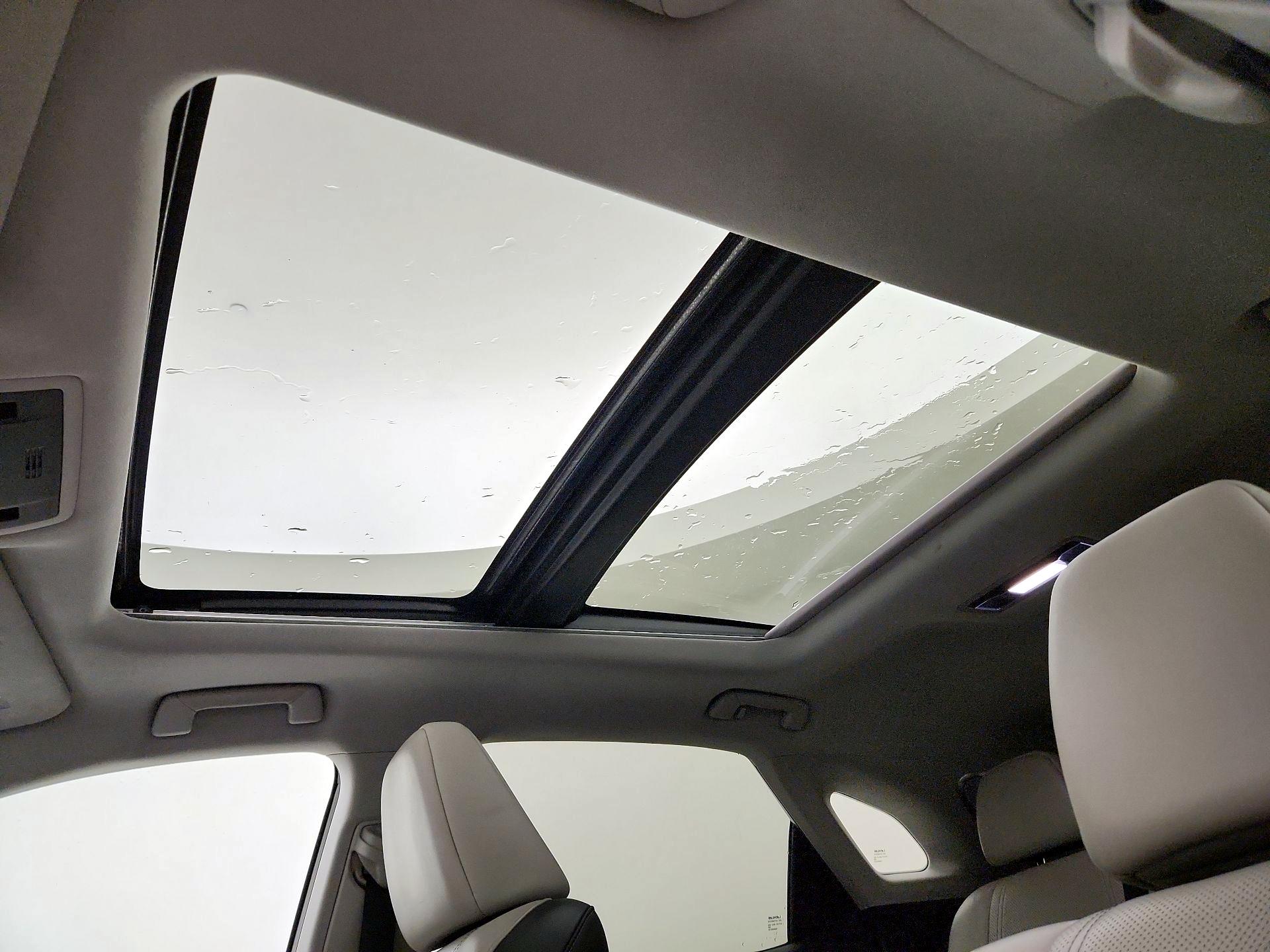 Thumbnail: 2016 Lexus RX - 20