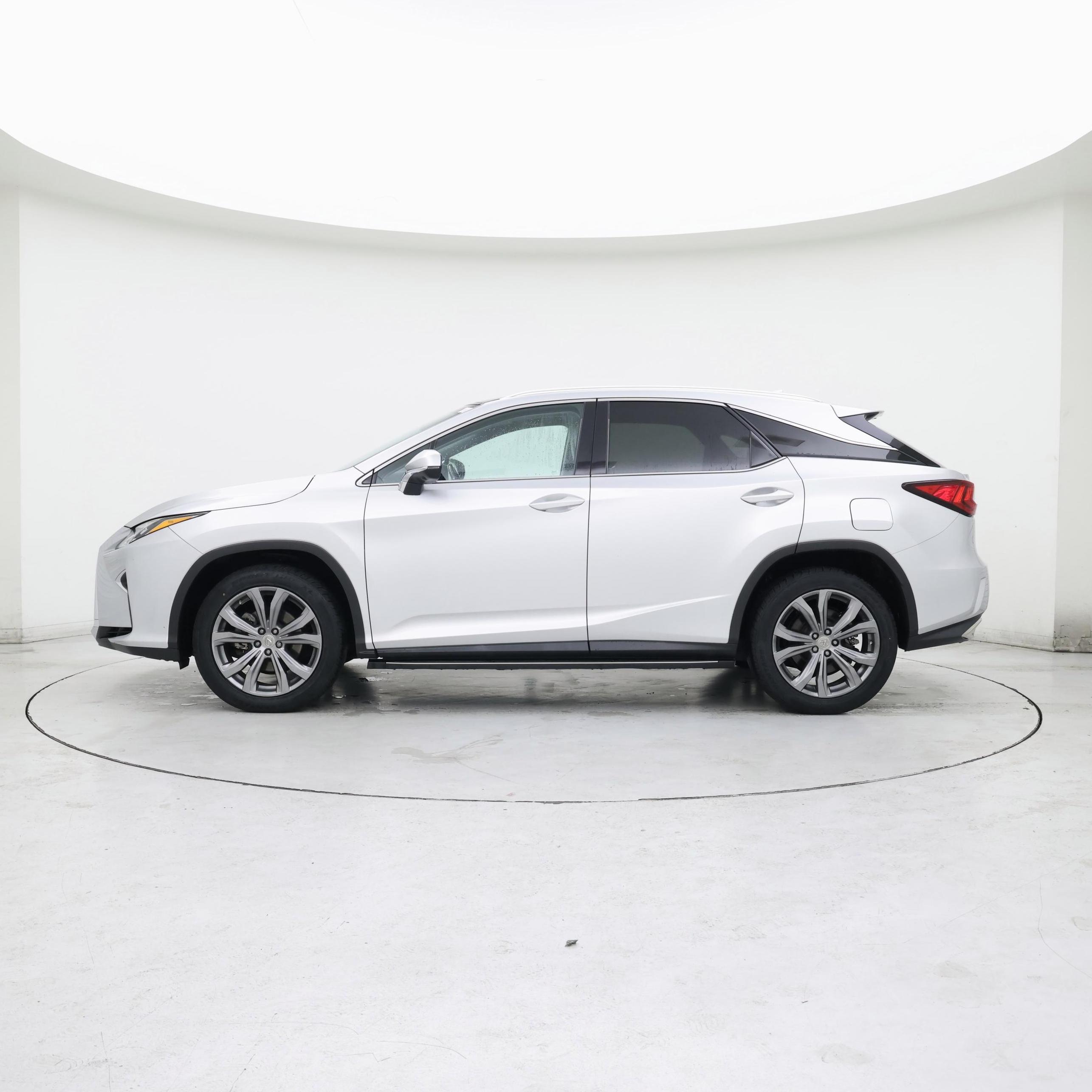 Thumbnail: 2016 Lexus RX - 3