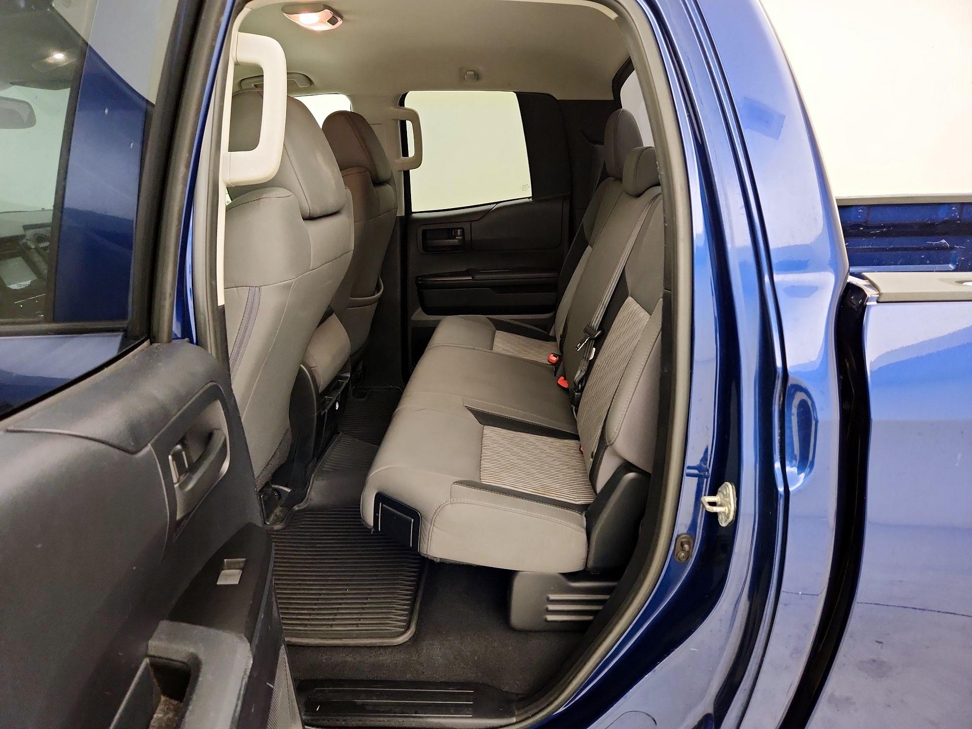 Thumbnail: 2014 Toyota Tundra - 19