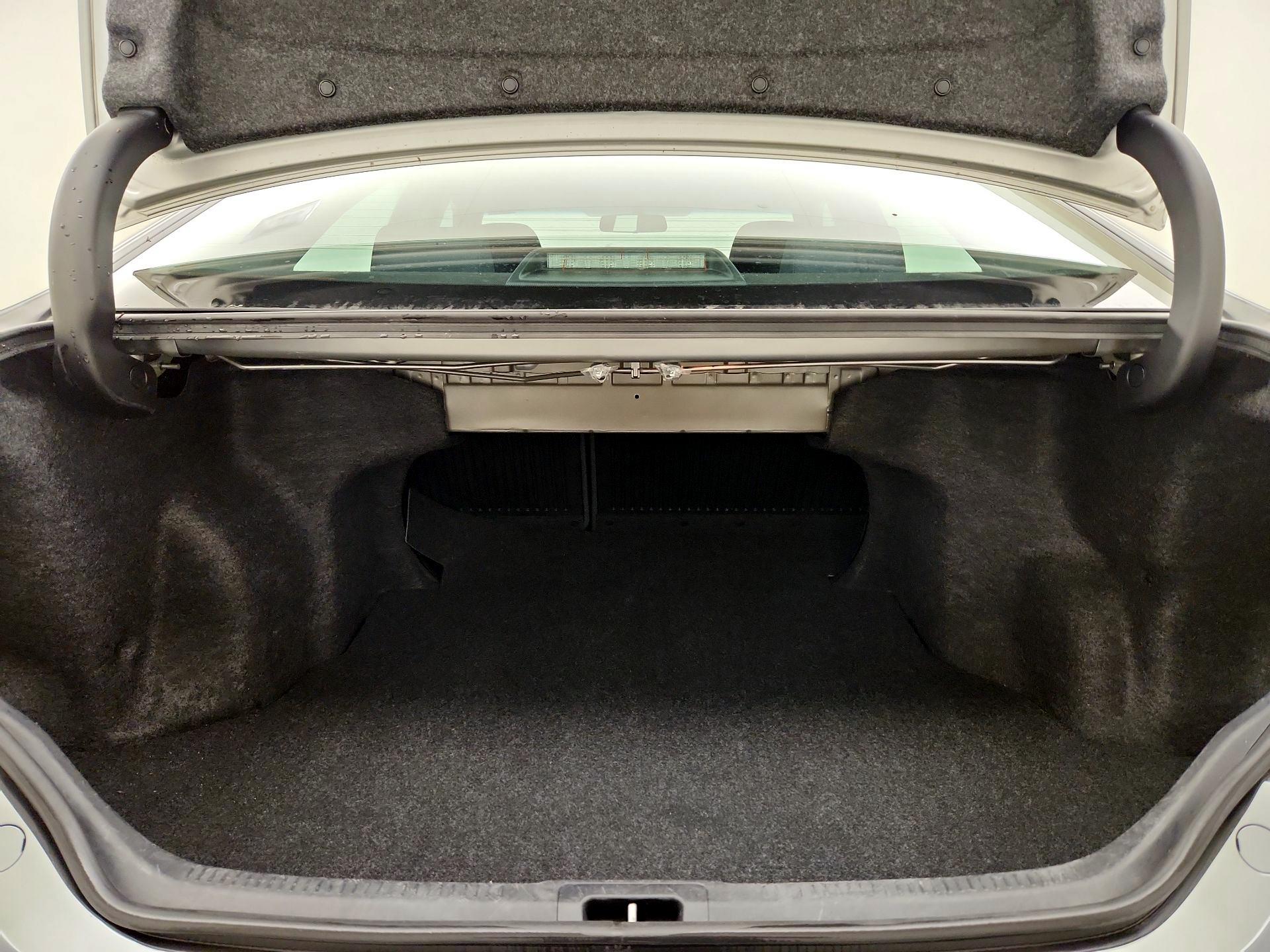 Thumbnail: 2017 Toyota Camry - 20