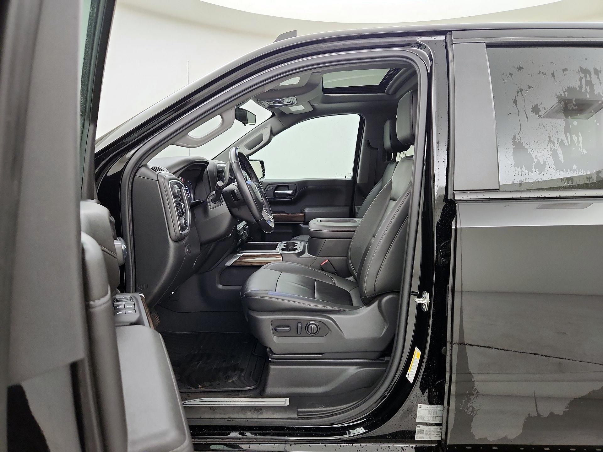 Thumbnail: 2022 Chevrolet Silverado 1500 - 11