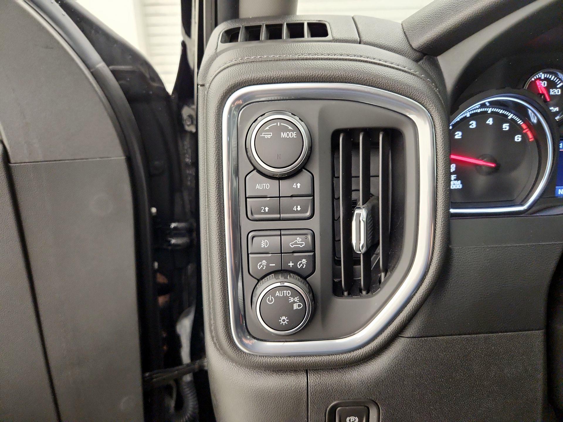 Thumbnail: 2022 Chevrolet Silverado 1500 - 13