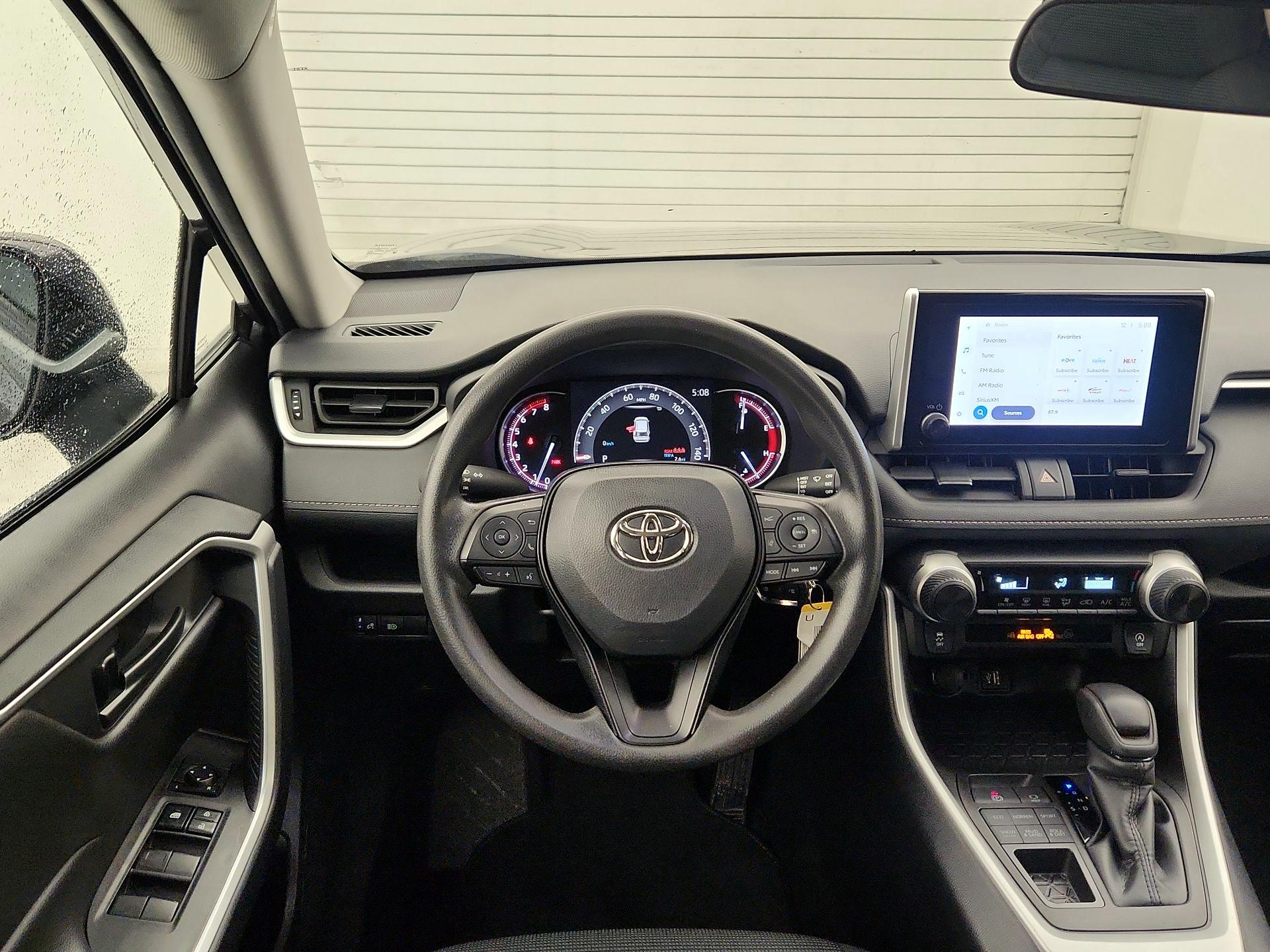 Thumbnail: 2024 Toyota RAV4 - 10