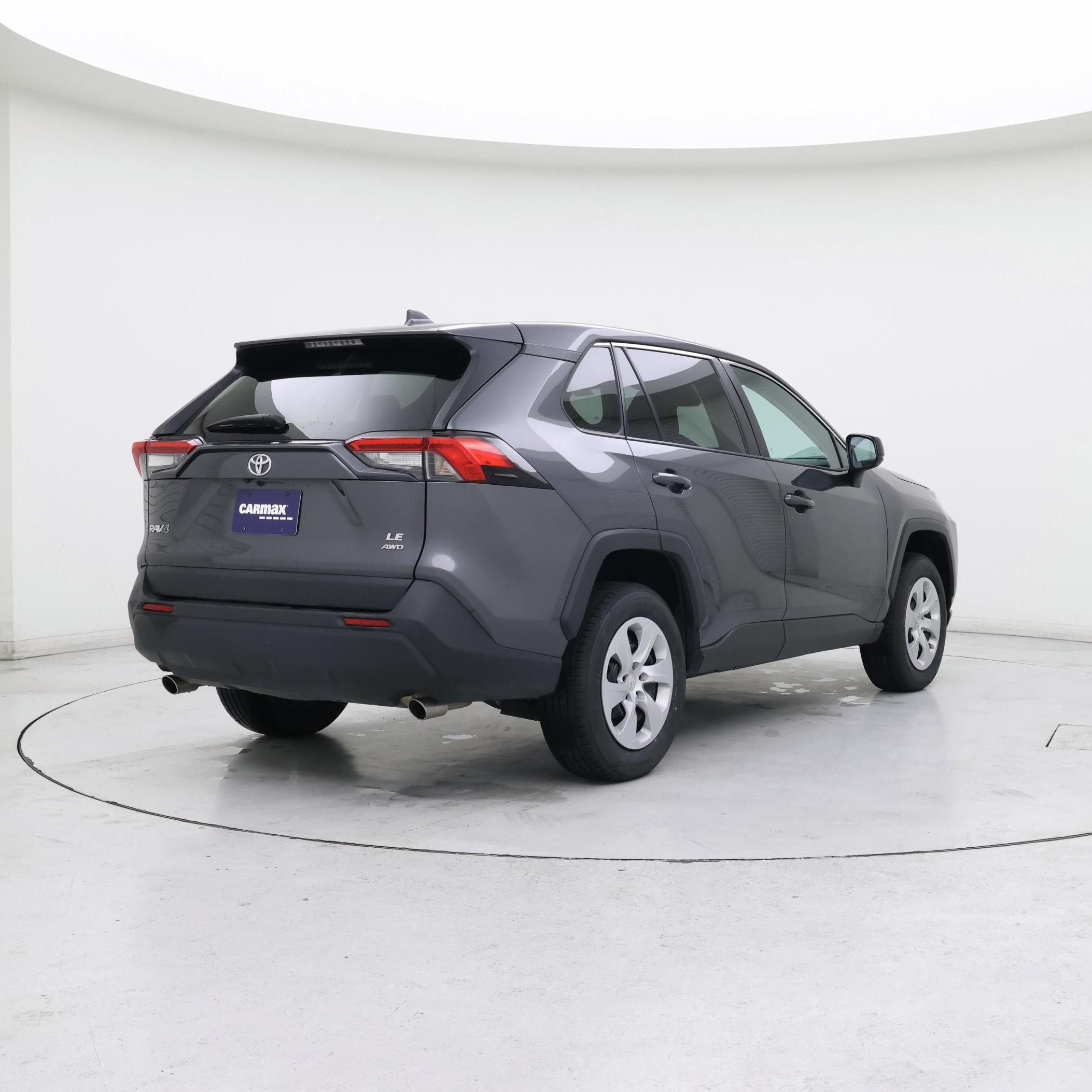 Thumbnail: 2024 Toyota RAV4 - 8