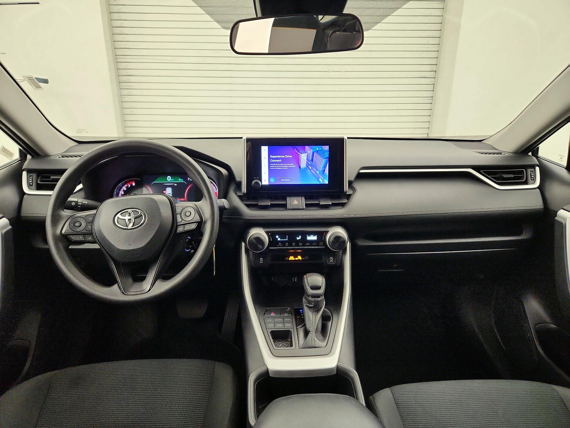 Thumbnail: 2024 Toyota RAV4 - 9