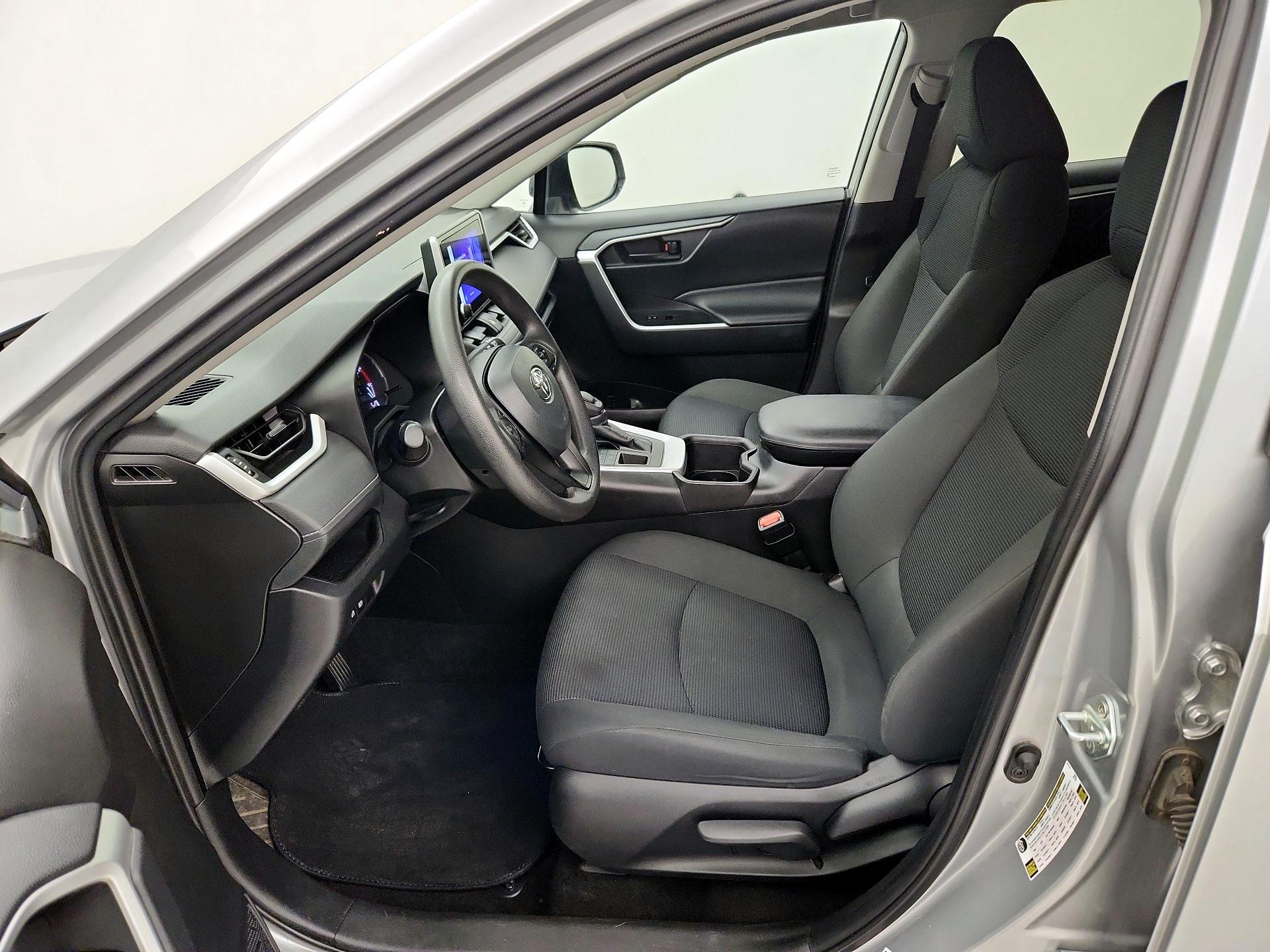 Thumbnail: 2024 Toyota RAV4 - 11