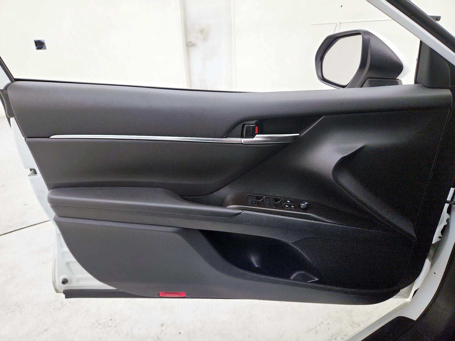 Thumbnail: 2024 Toyota Camry - 12