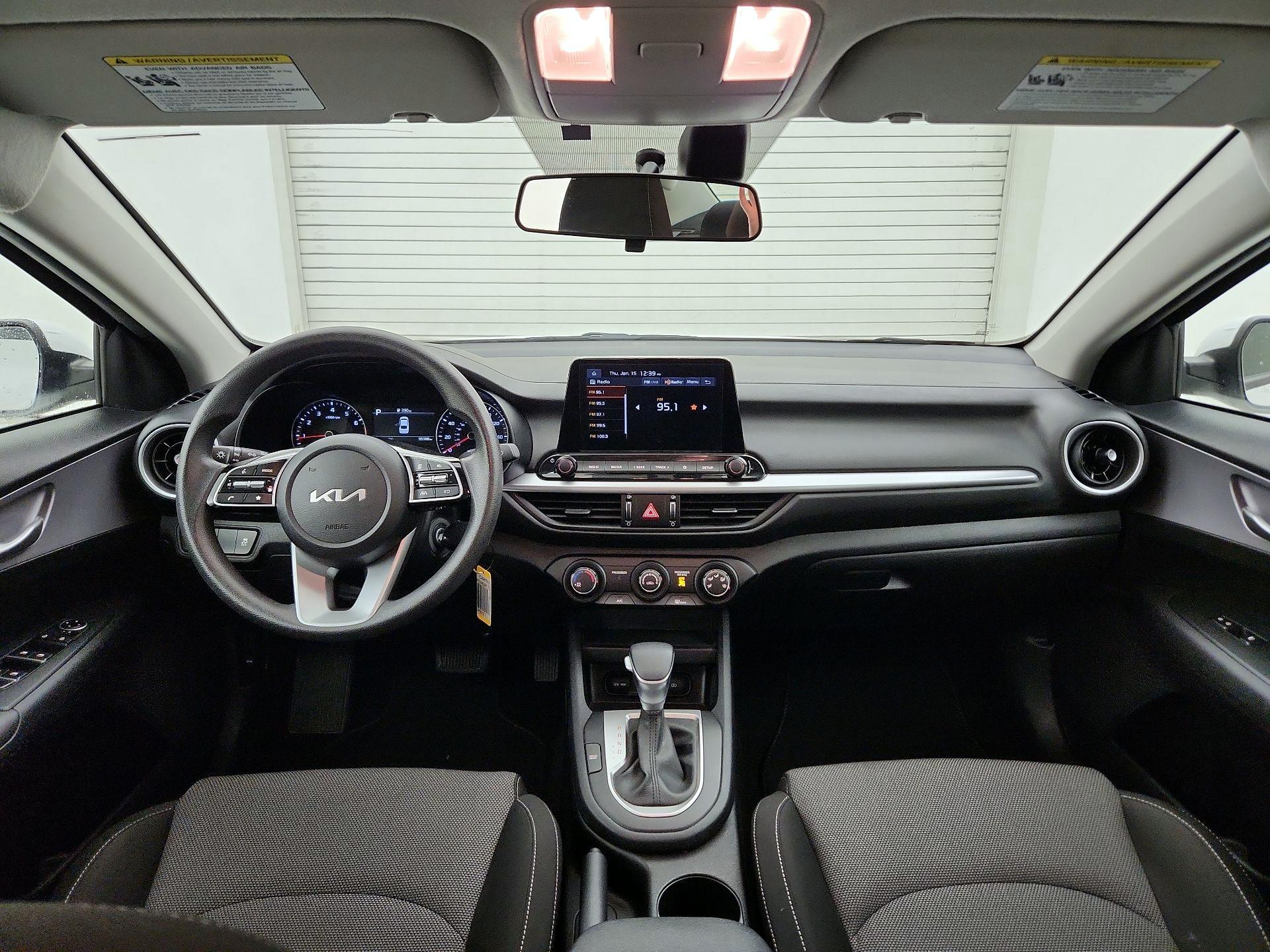 Thumbnail: 2024 Kia Forte - 9